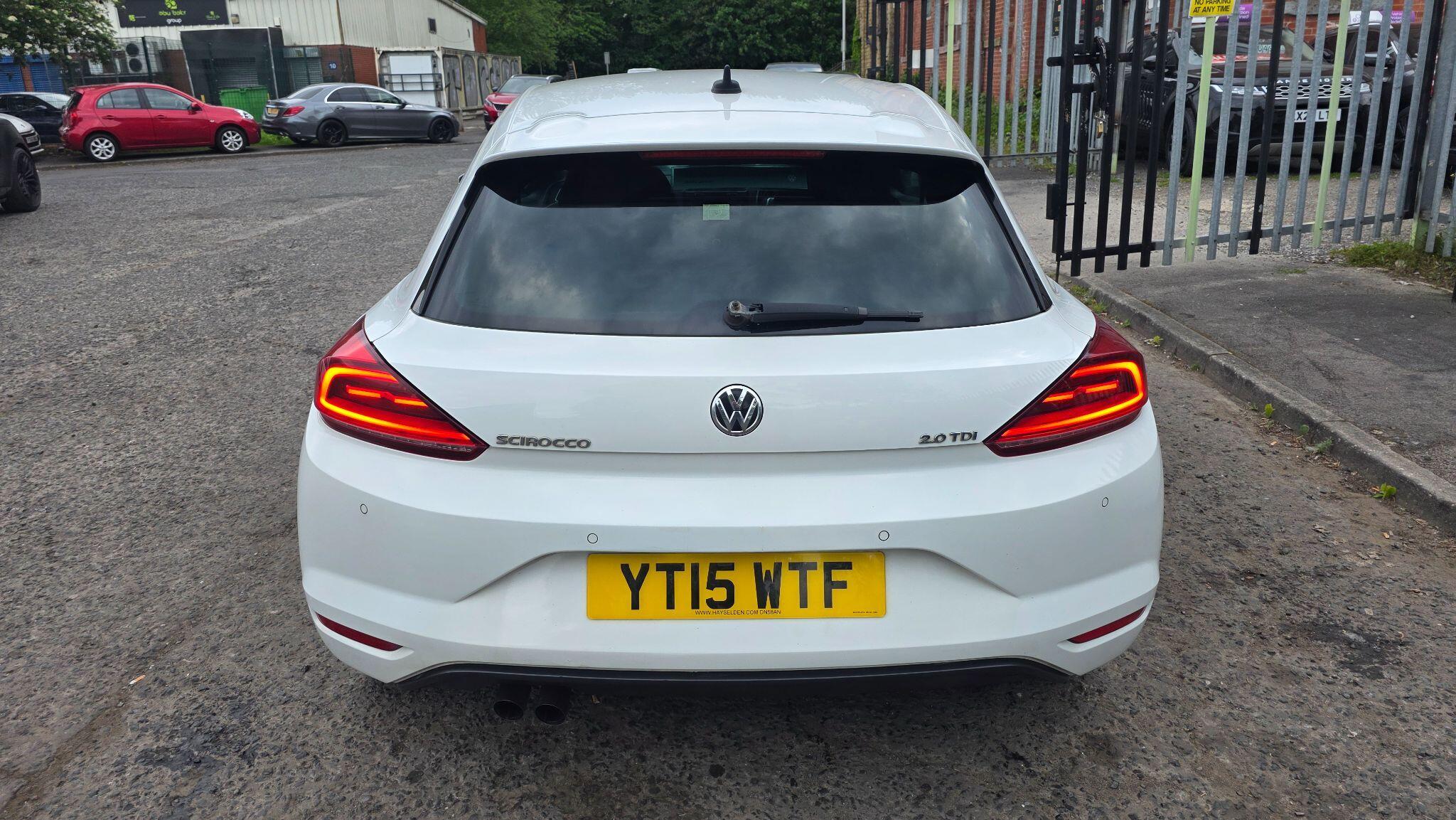 Volkswagen Scirocco - Image 10