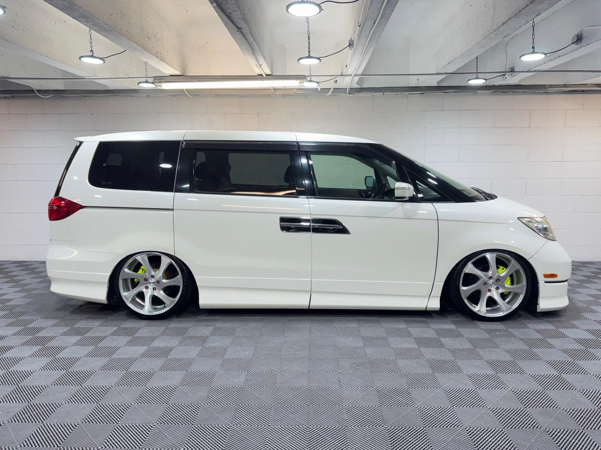 Honda Elysion - Image 5