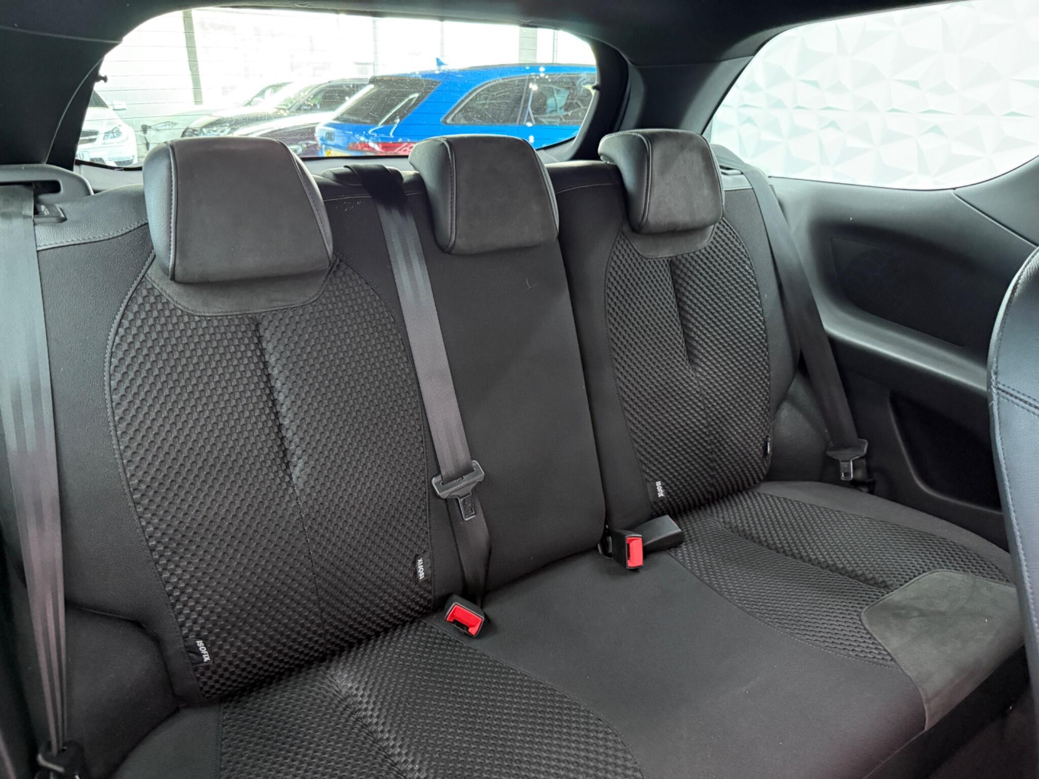 Citroen DS3 - Image 17