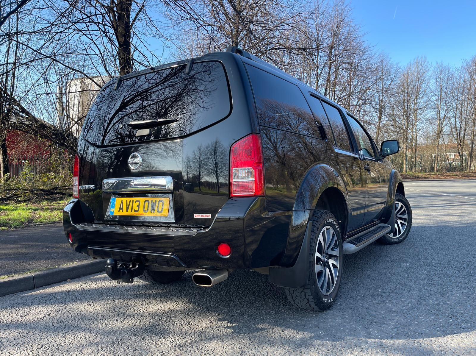 Nissan Pathfinder - Image 12