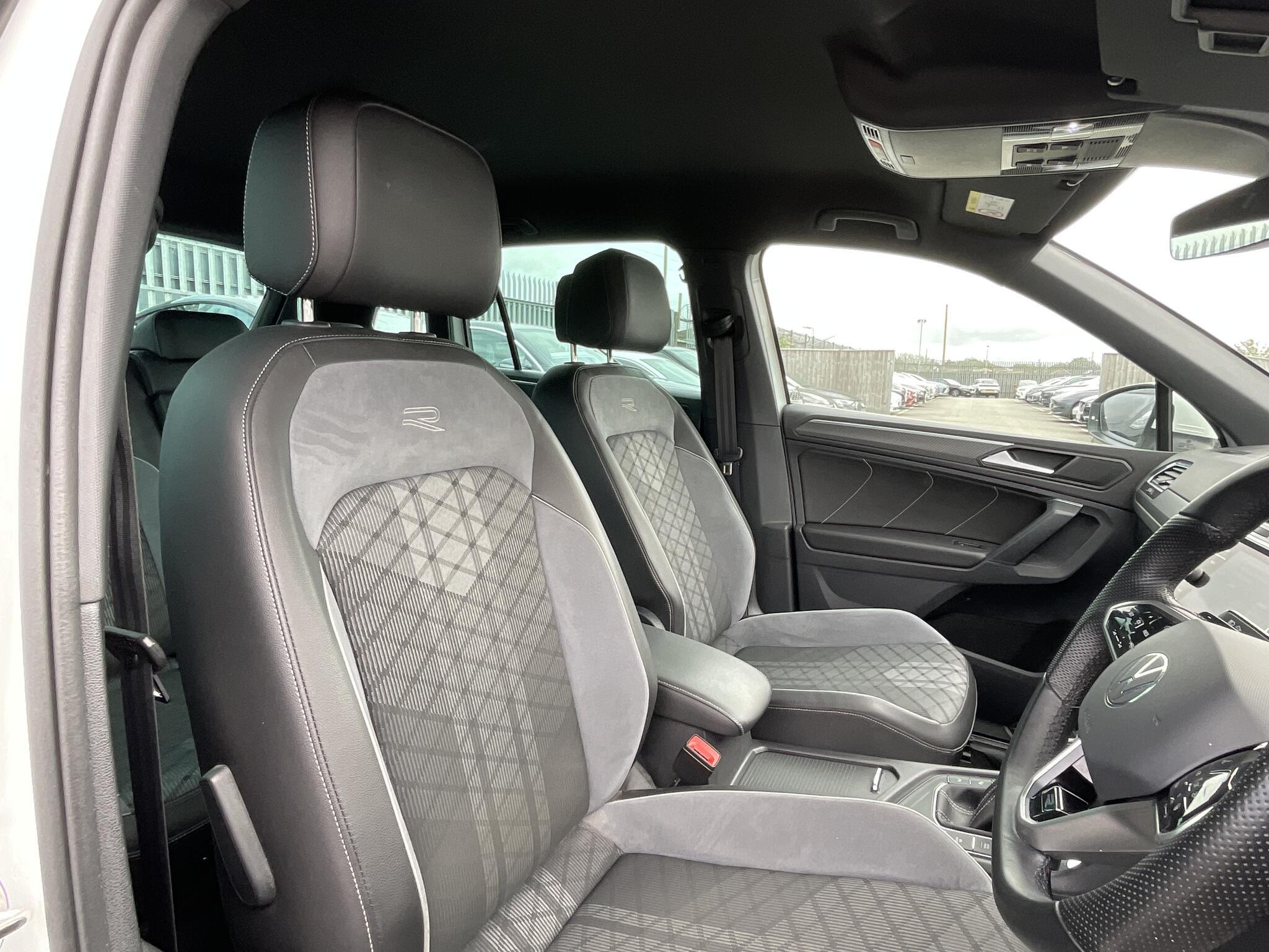 Volkswagen Tiguan - Image 6