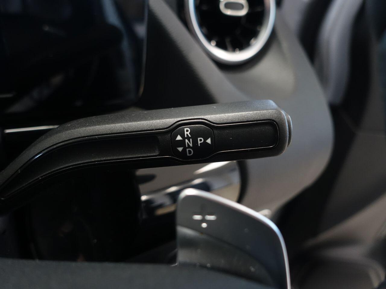 Mercedes-benz GLA - Image 23