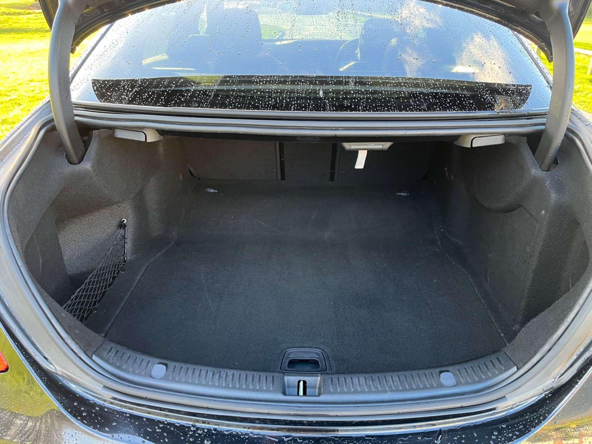 Mercedes E Class - Image 14