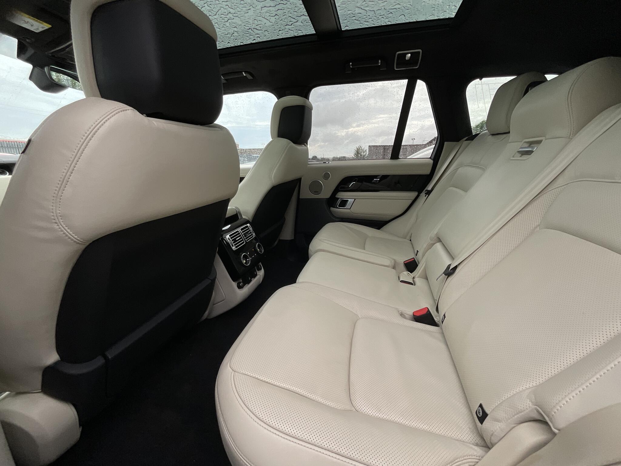 Land Rover Range Rover - Image 14
