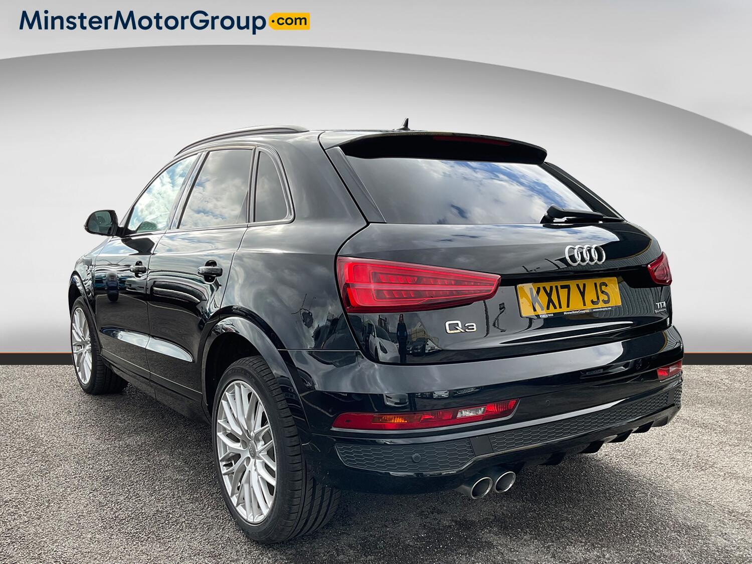 Audi Q3 - Image 4