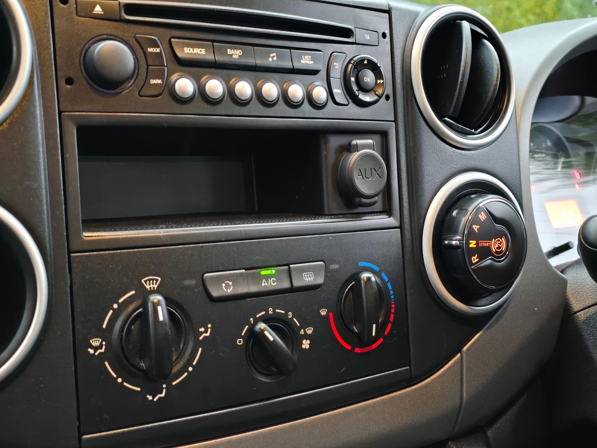 Citroen Berlingo - Image 17
