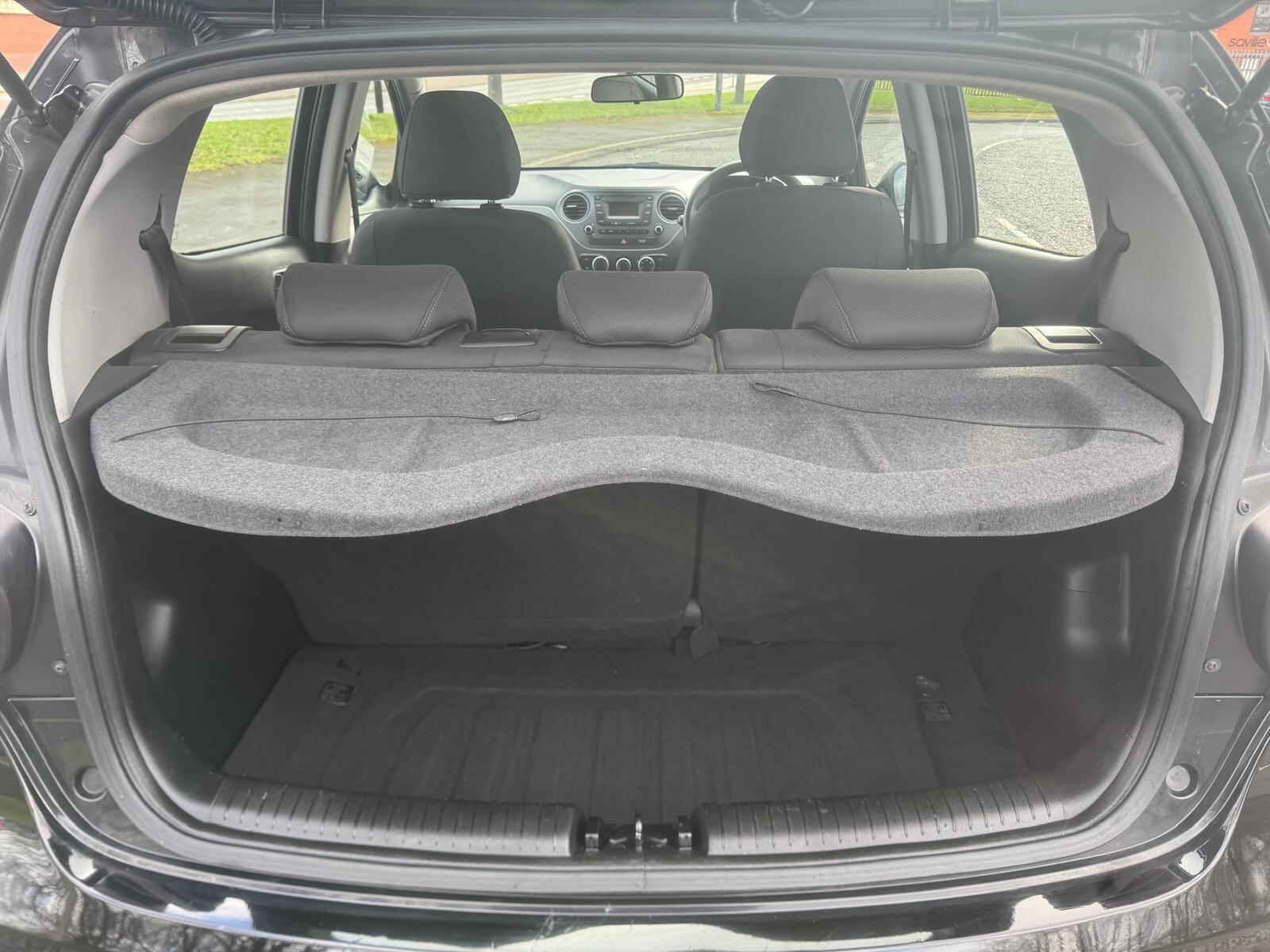 Hyundai i10 - Image 39