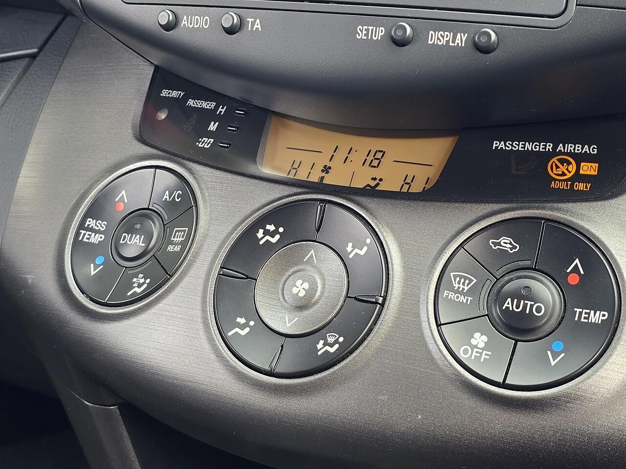 Toyota RAV4 - Image 16