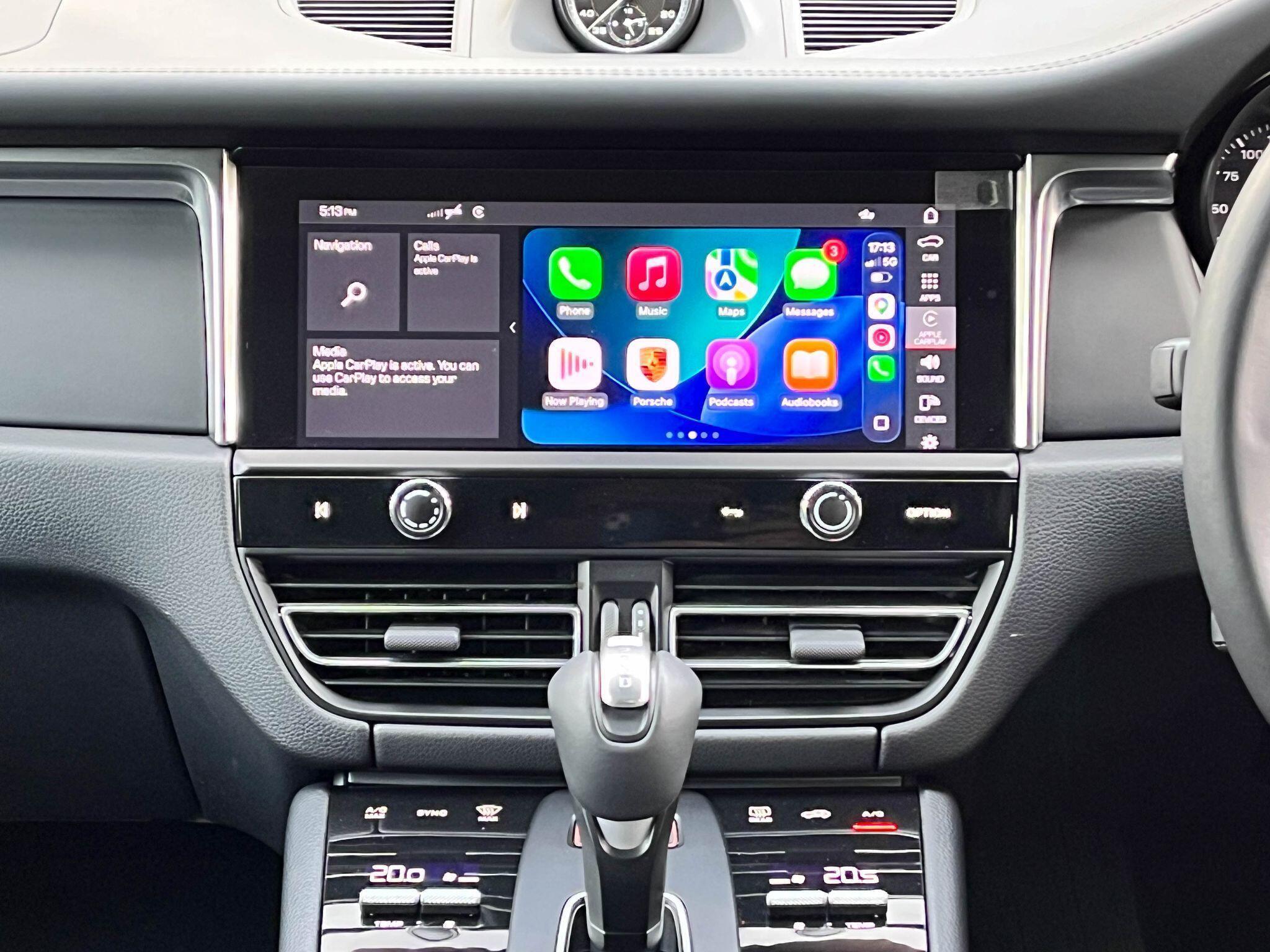 Porsche Macan - Image 12