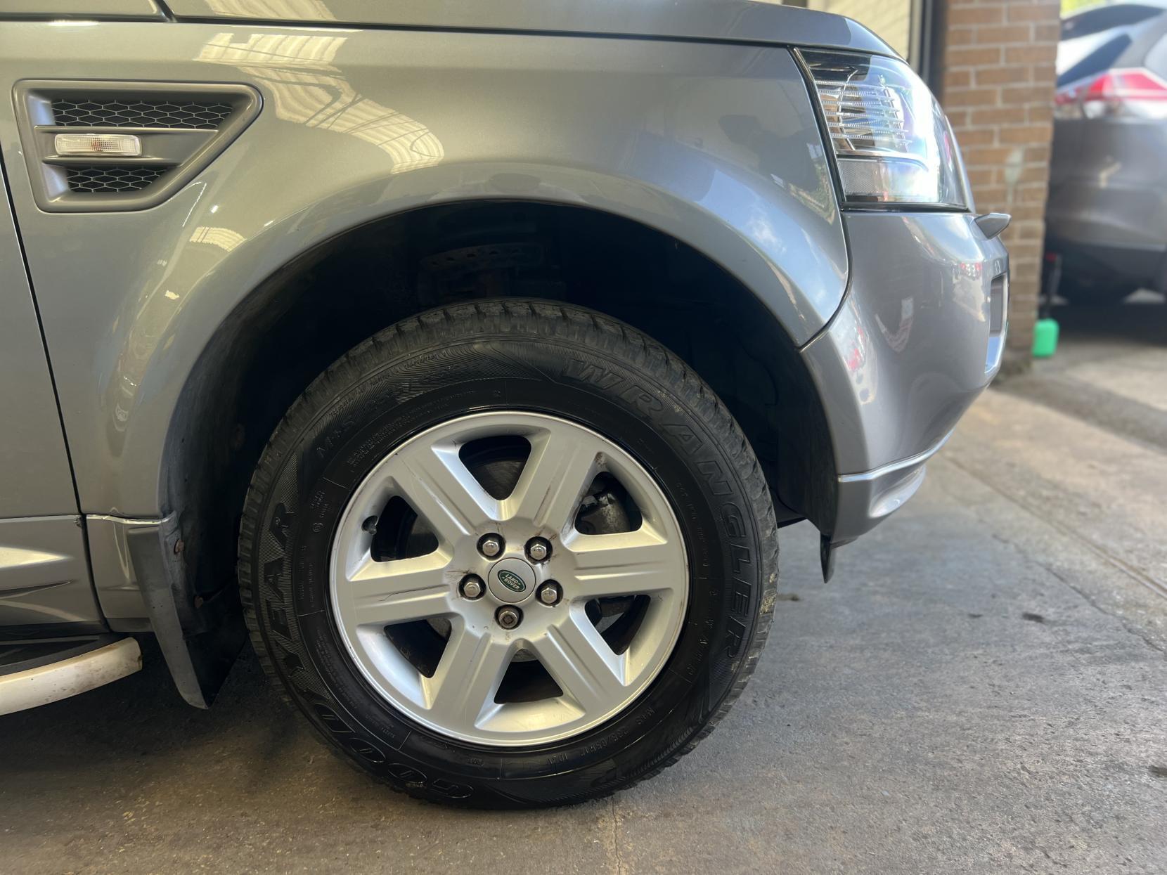 Land Rover Freelander 2 - Image 17