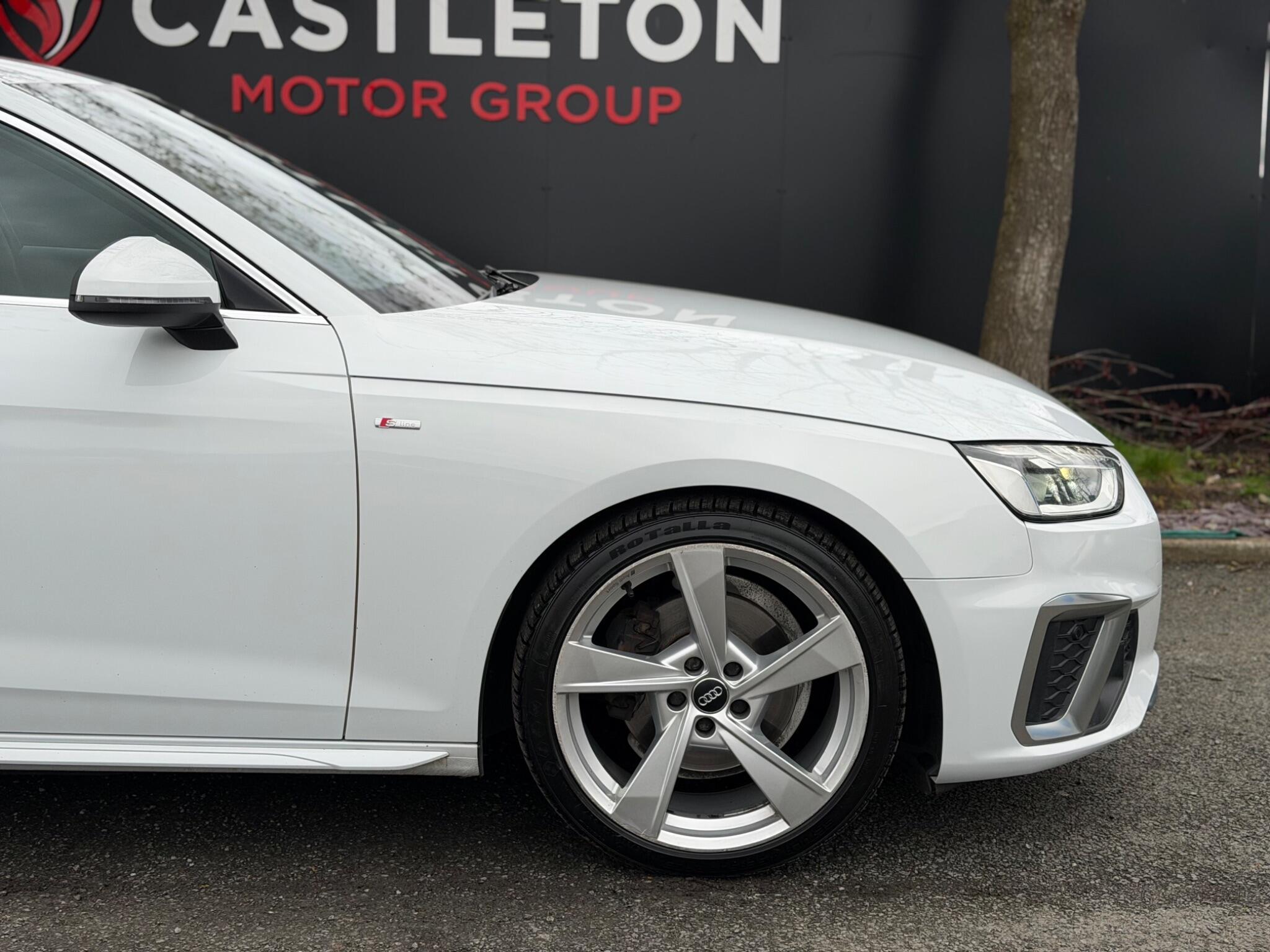 Audi A4 Avant - Image 19