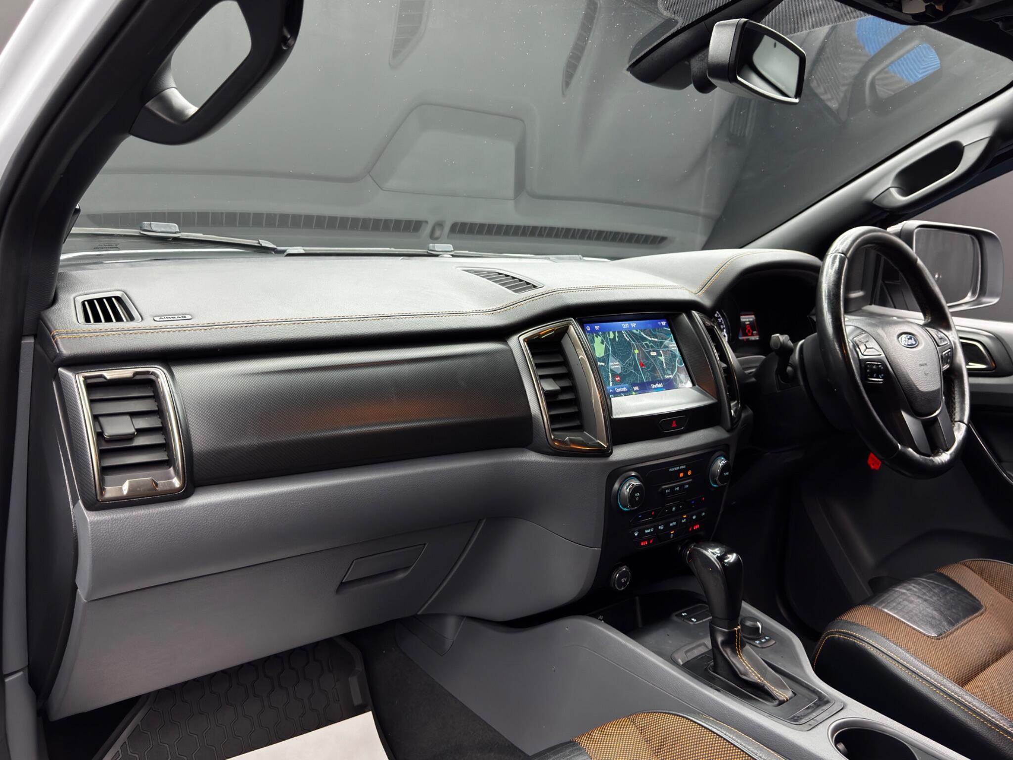 Ford Ranger - Image 11