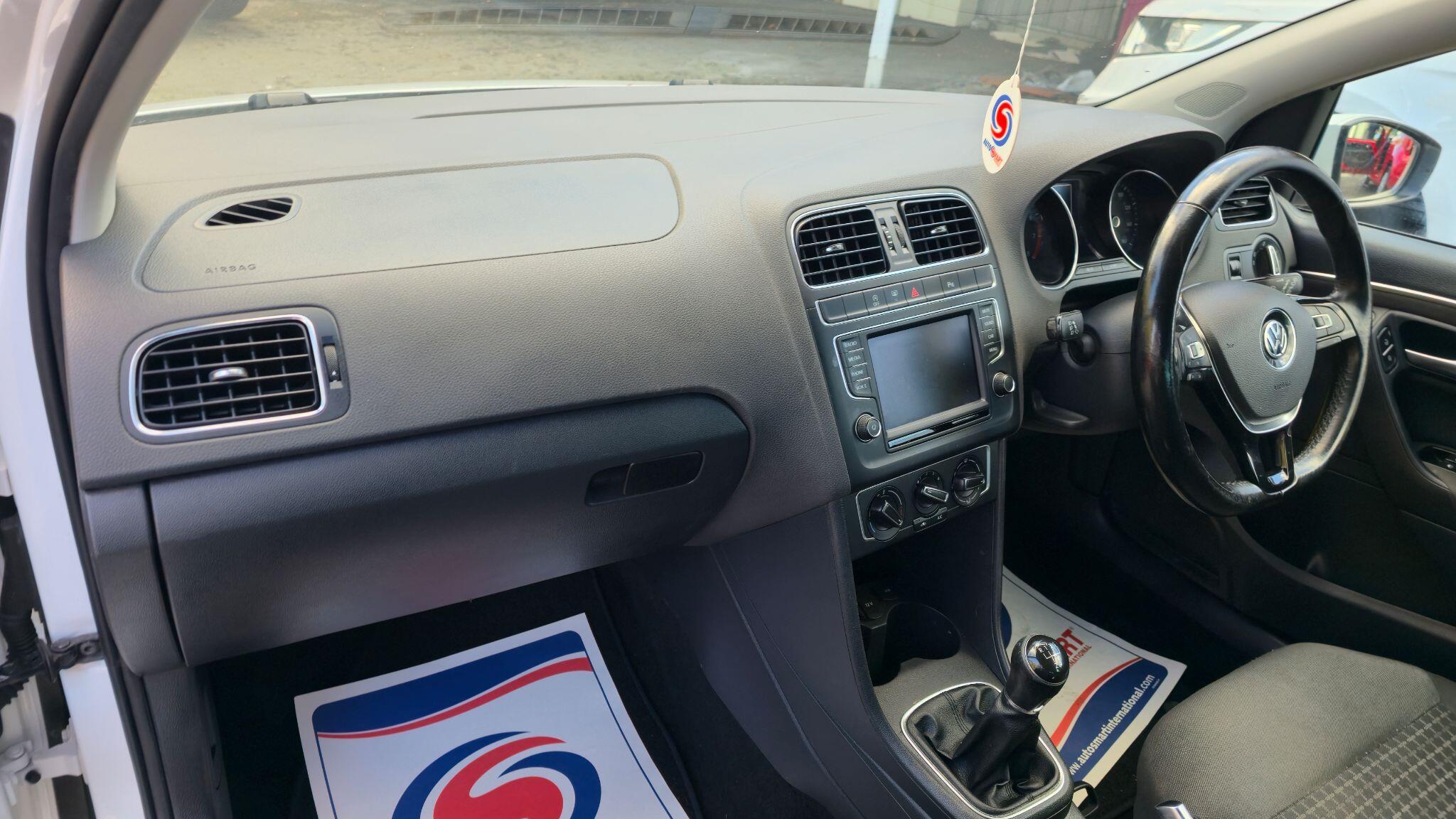 Volkswagen Polo - Image 18