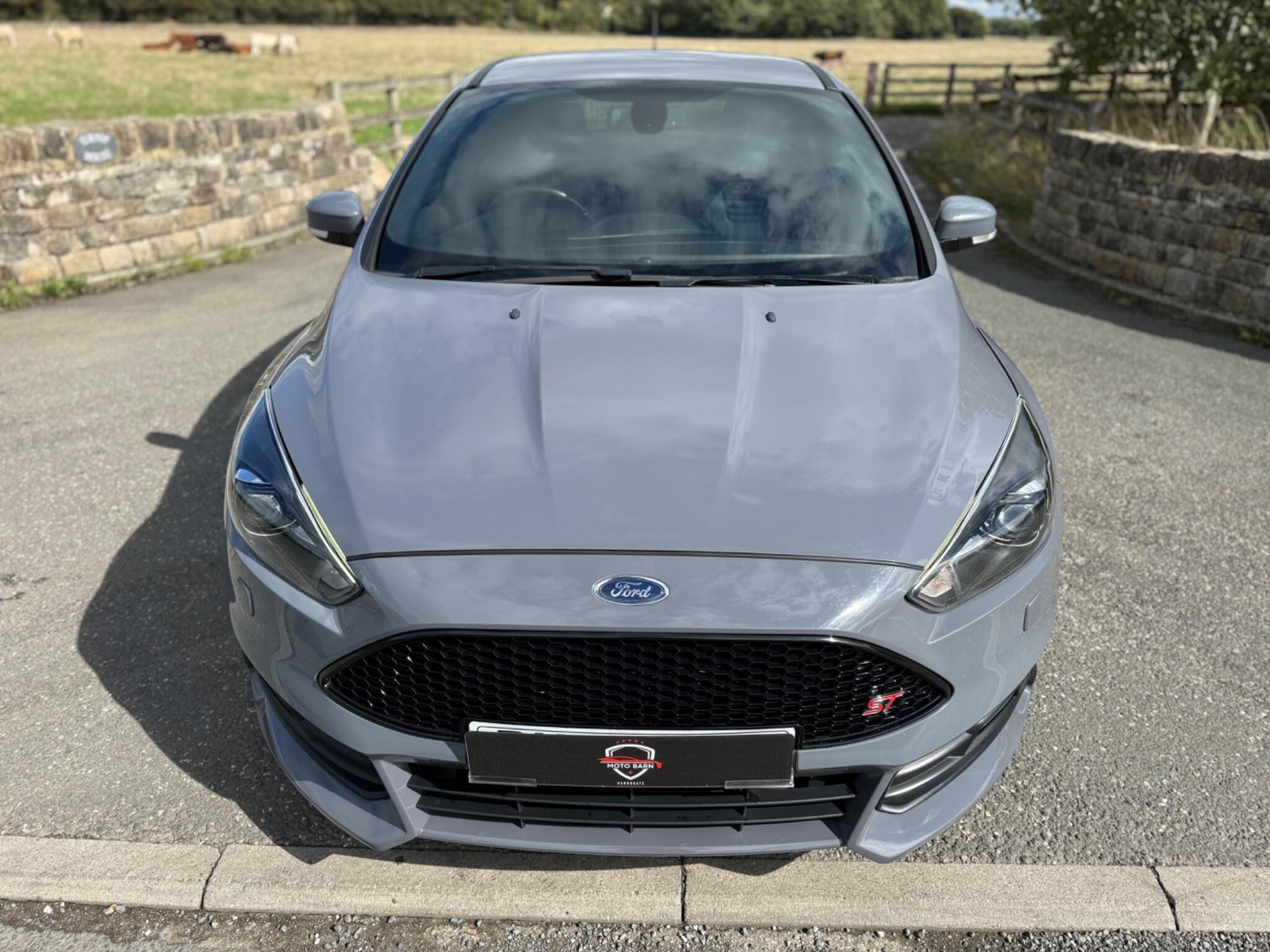 Ford Focus - Image 6