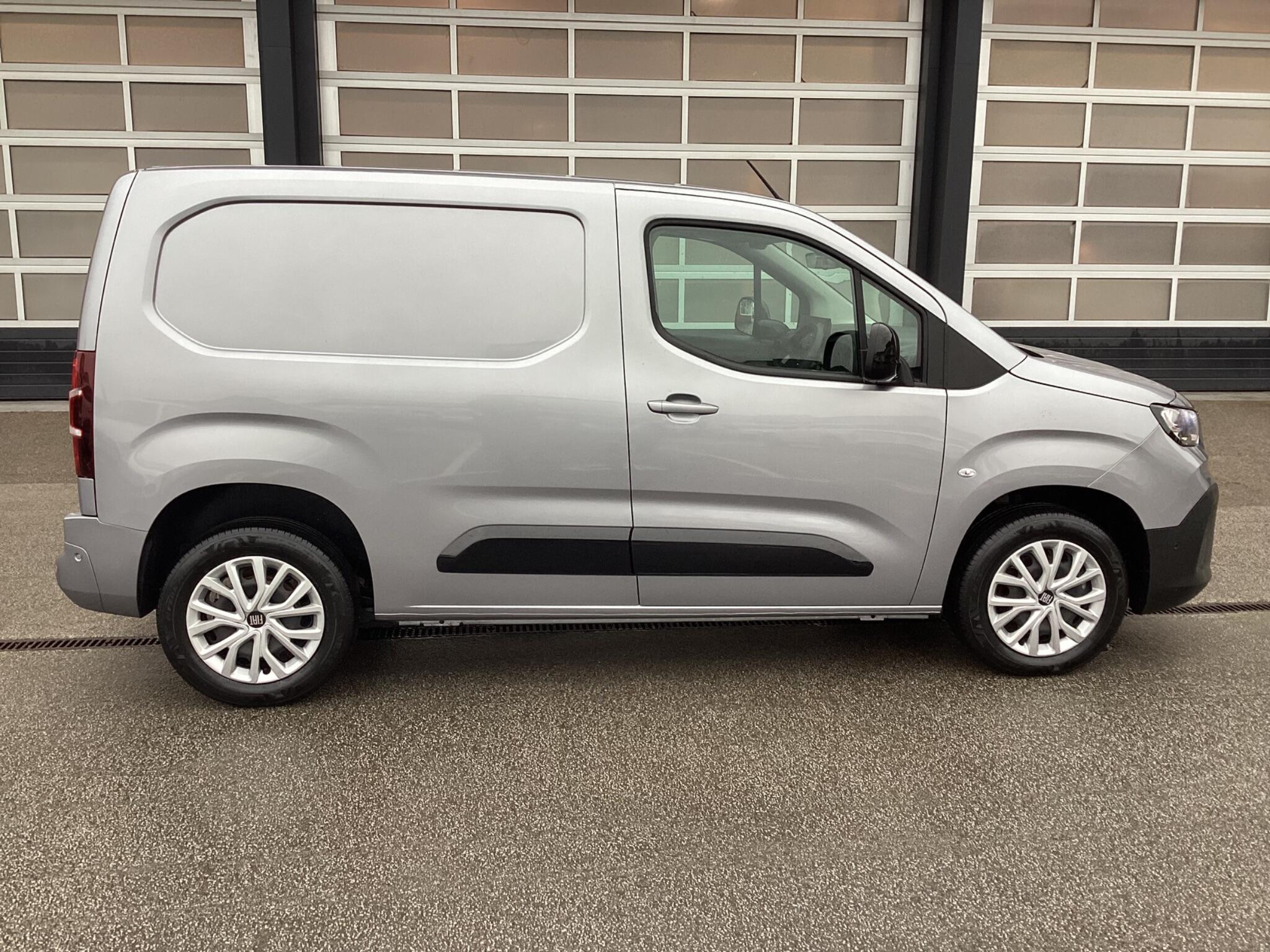 Fiat Doblo - Image 12