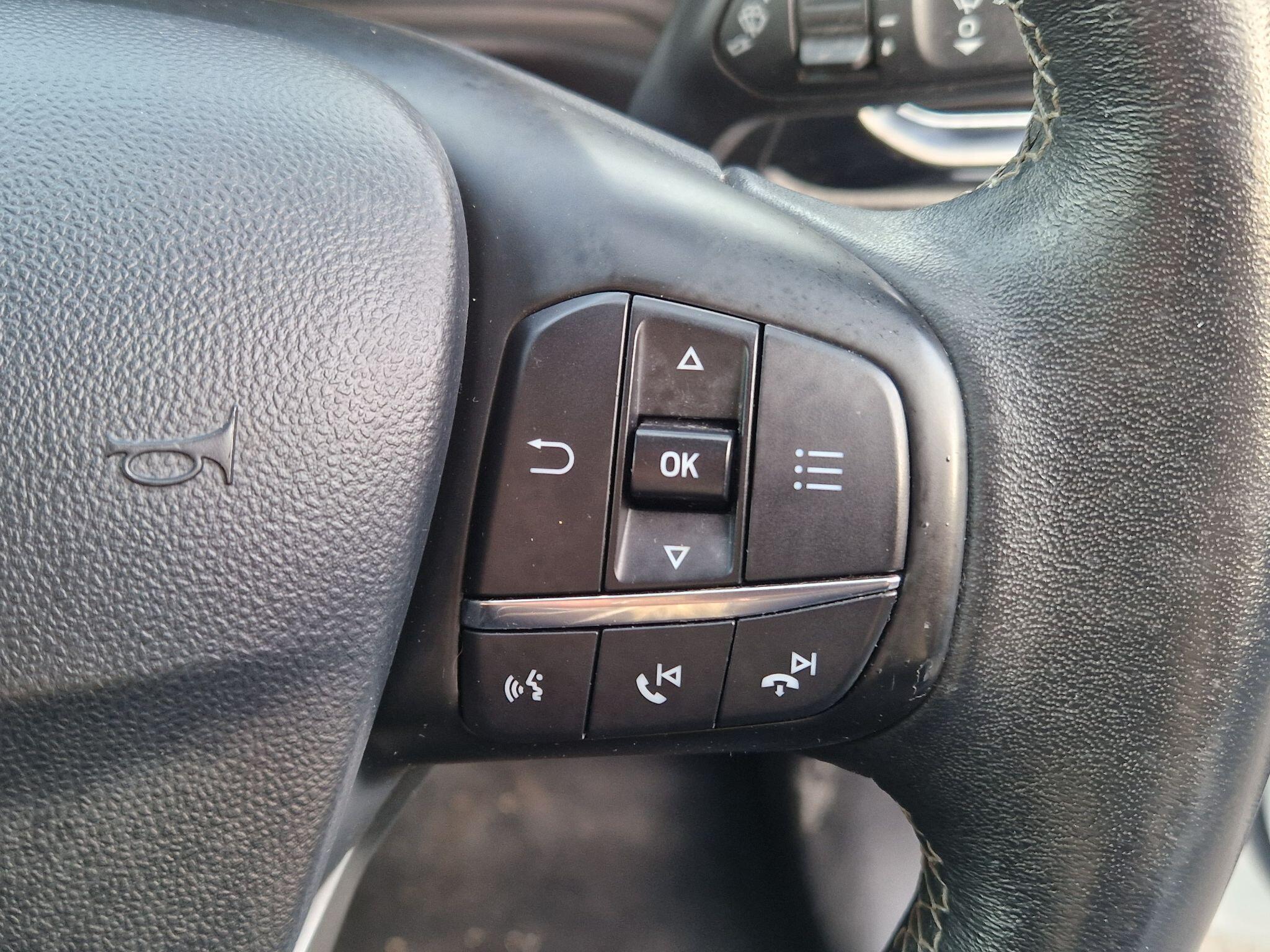 Ford Fiesta - Image 52