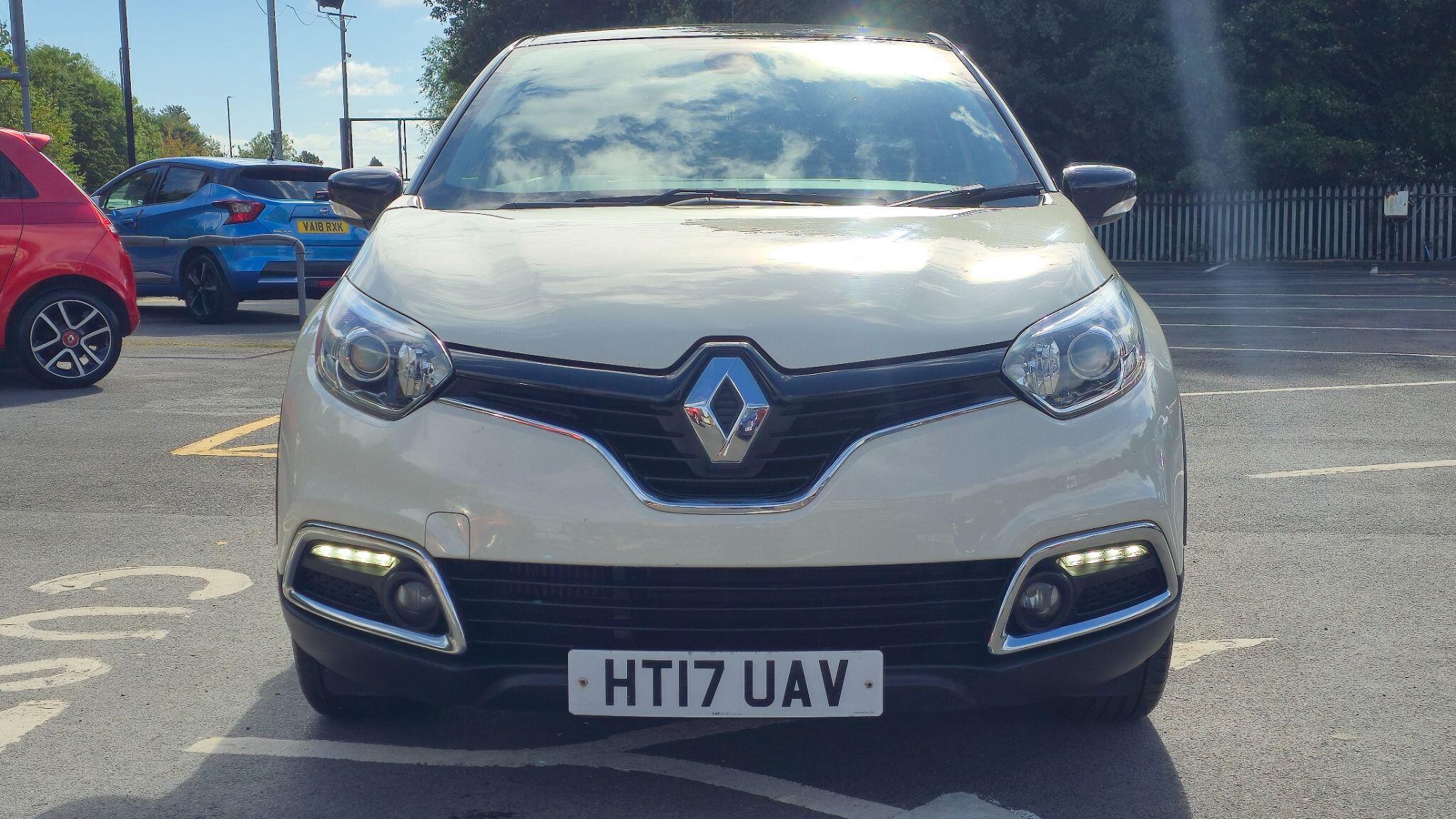 Renault Captur - Image 2