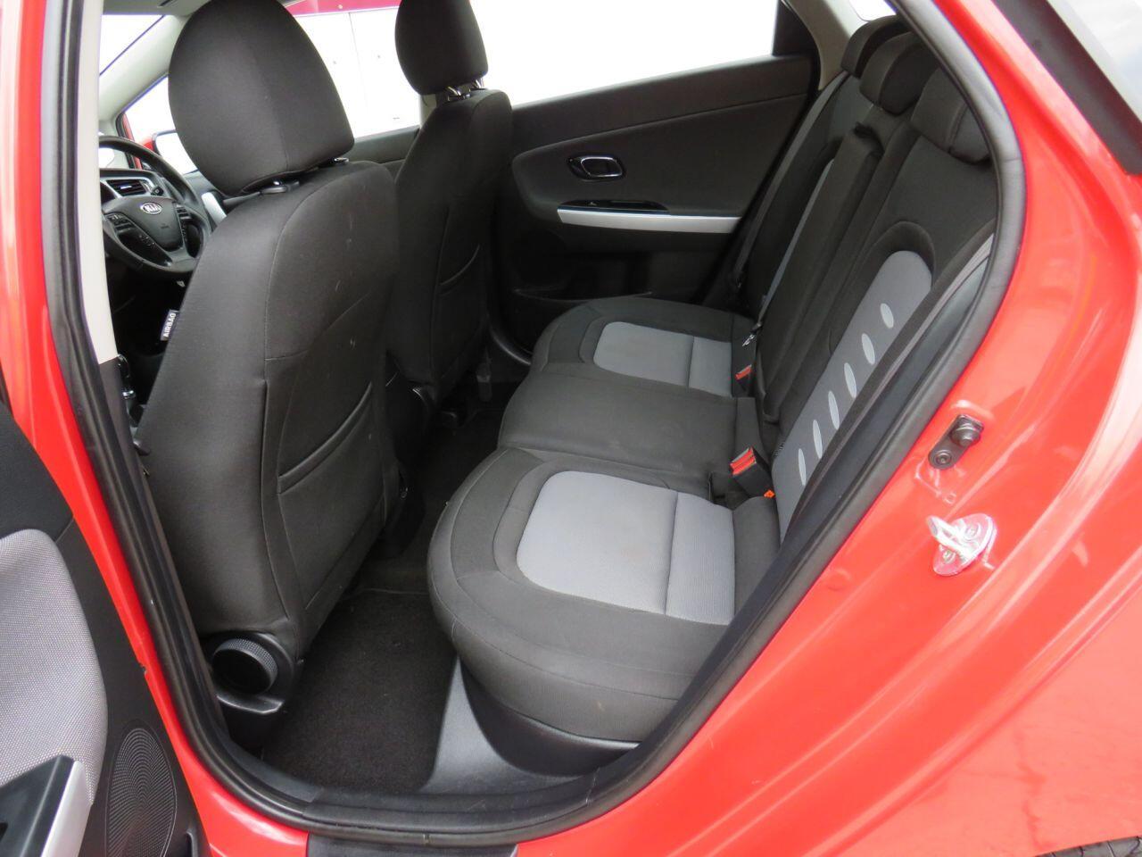 Kia ceed - Image 10