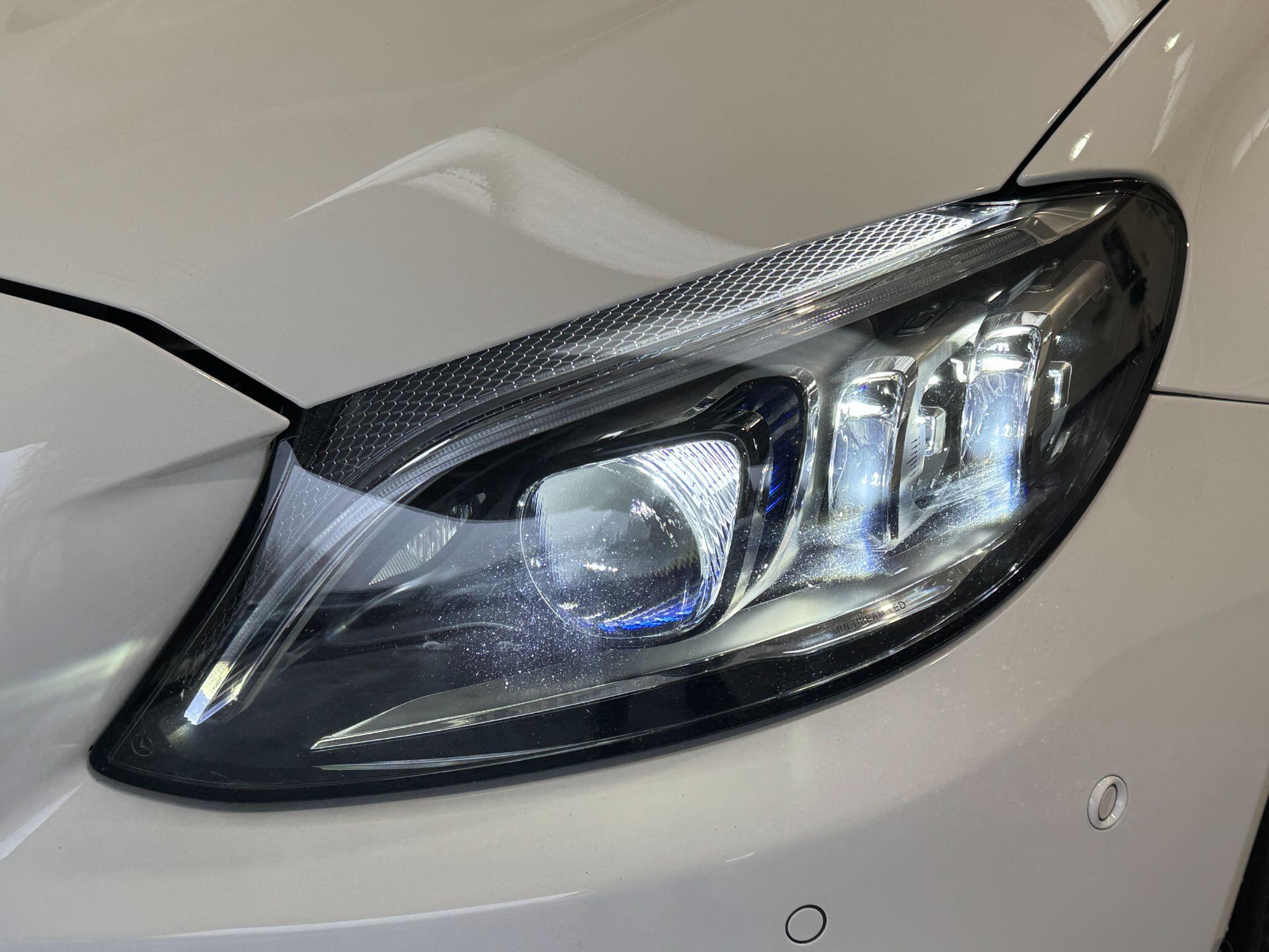 Mercedes C Class - Image 89