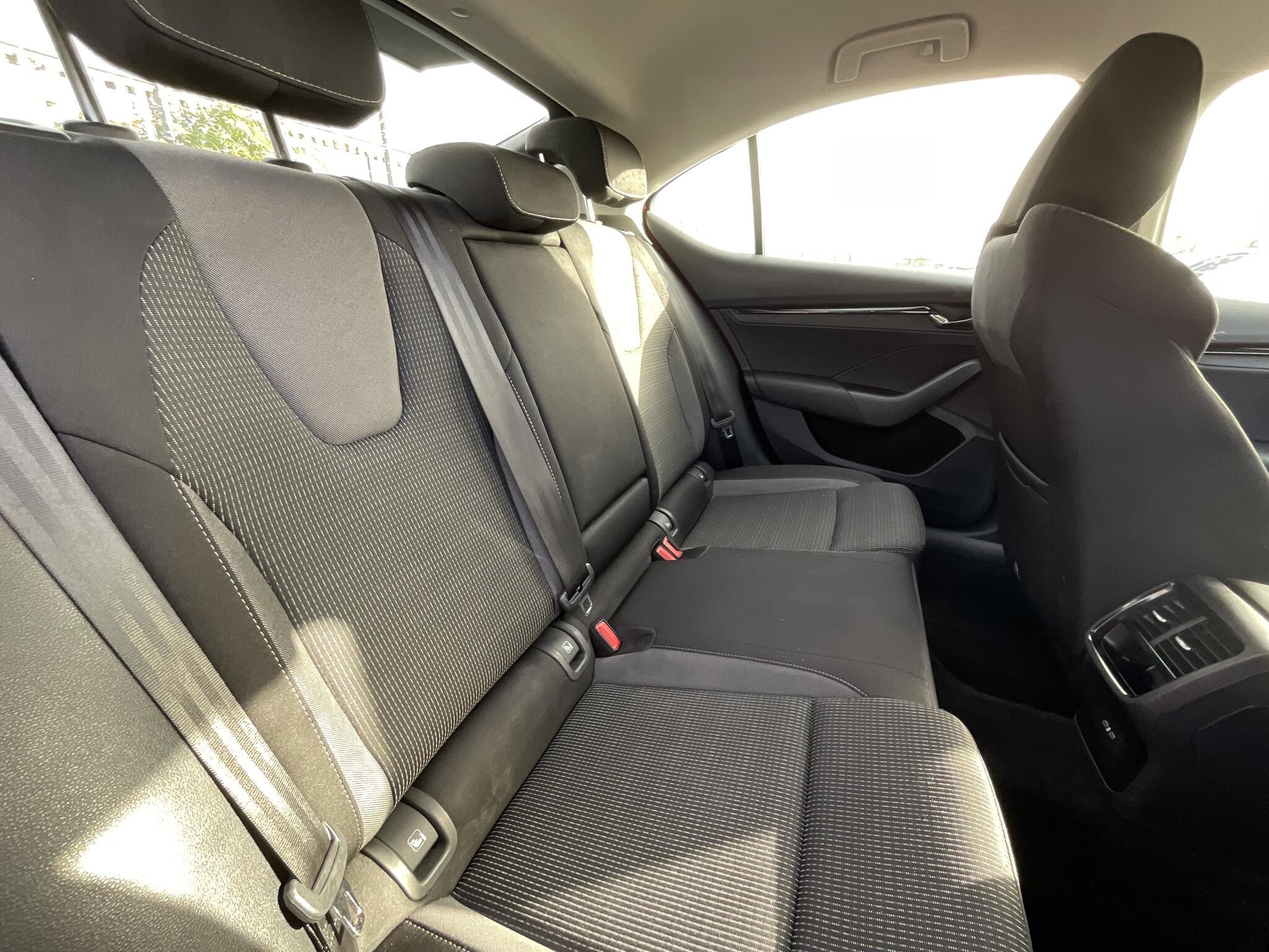Skoda Octavia - Image 11
