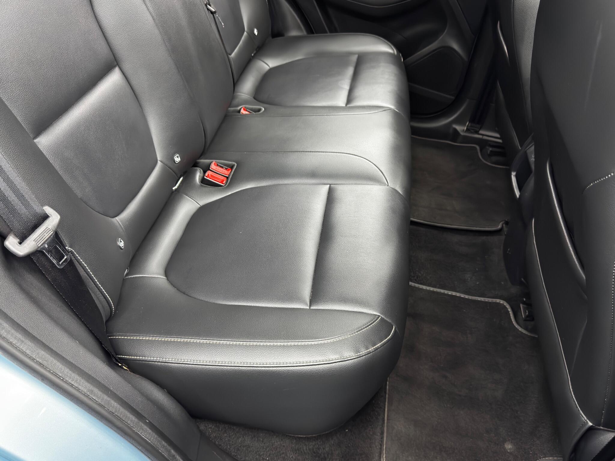 MG MG ZS - Image 16