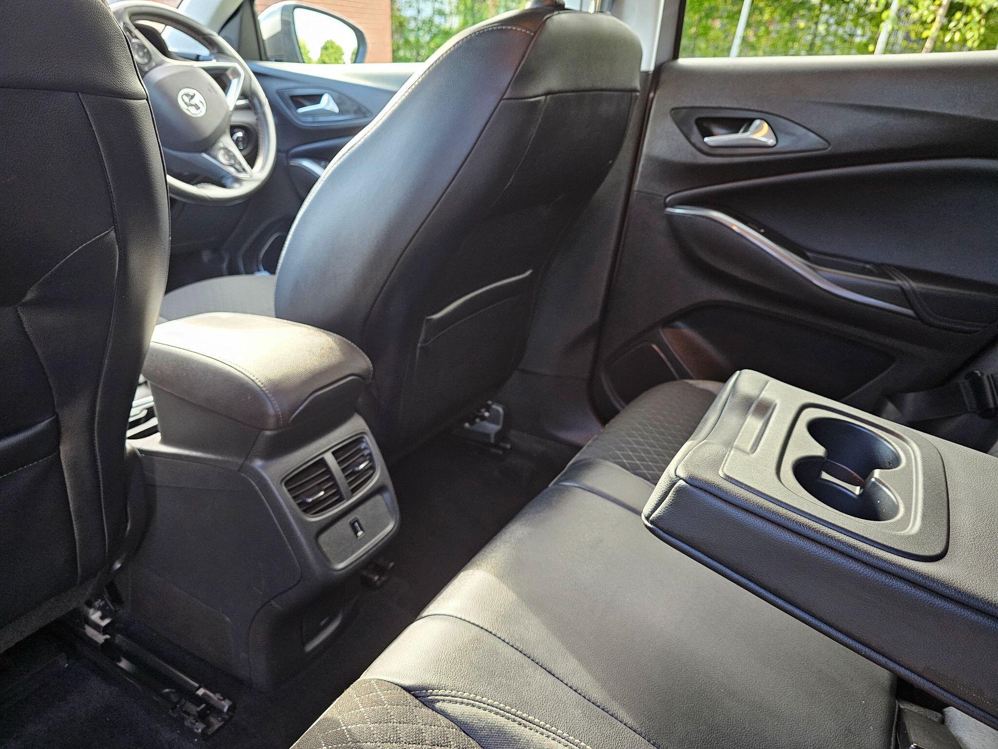 Vauxhall Grandland X - Image 17