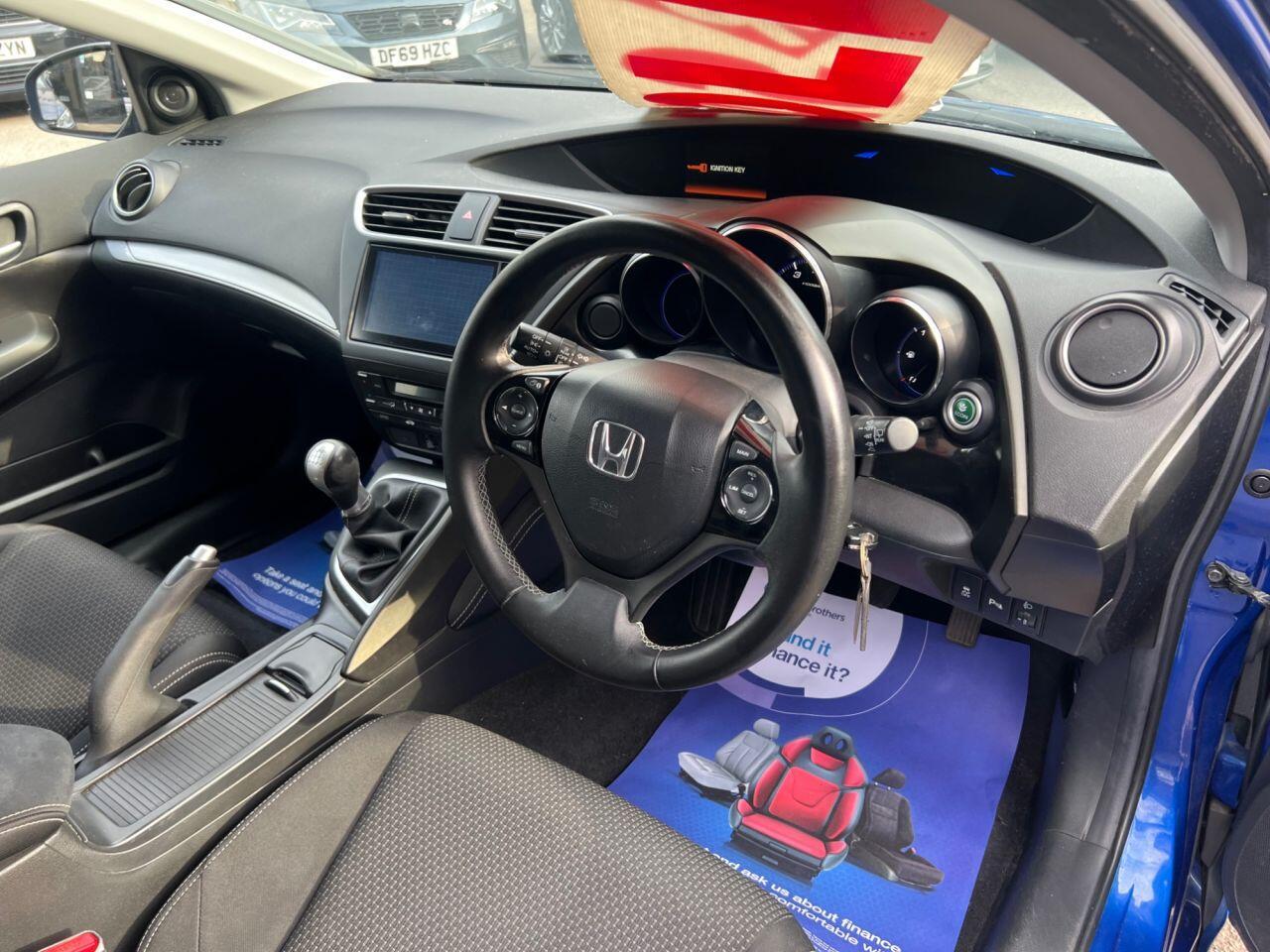 Honda Civic - Image 15