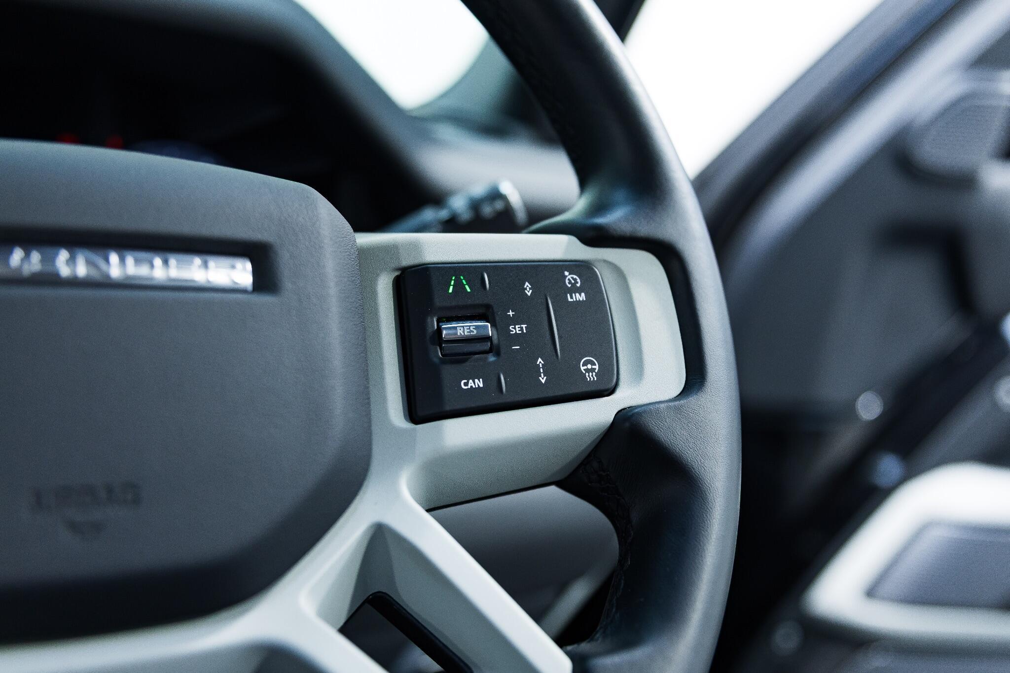 Land Rover Defender 110 - Image 22