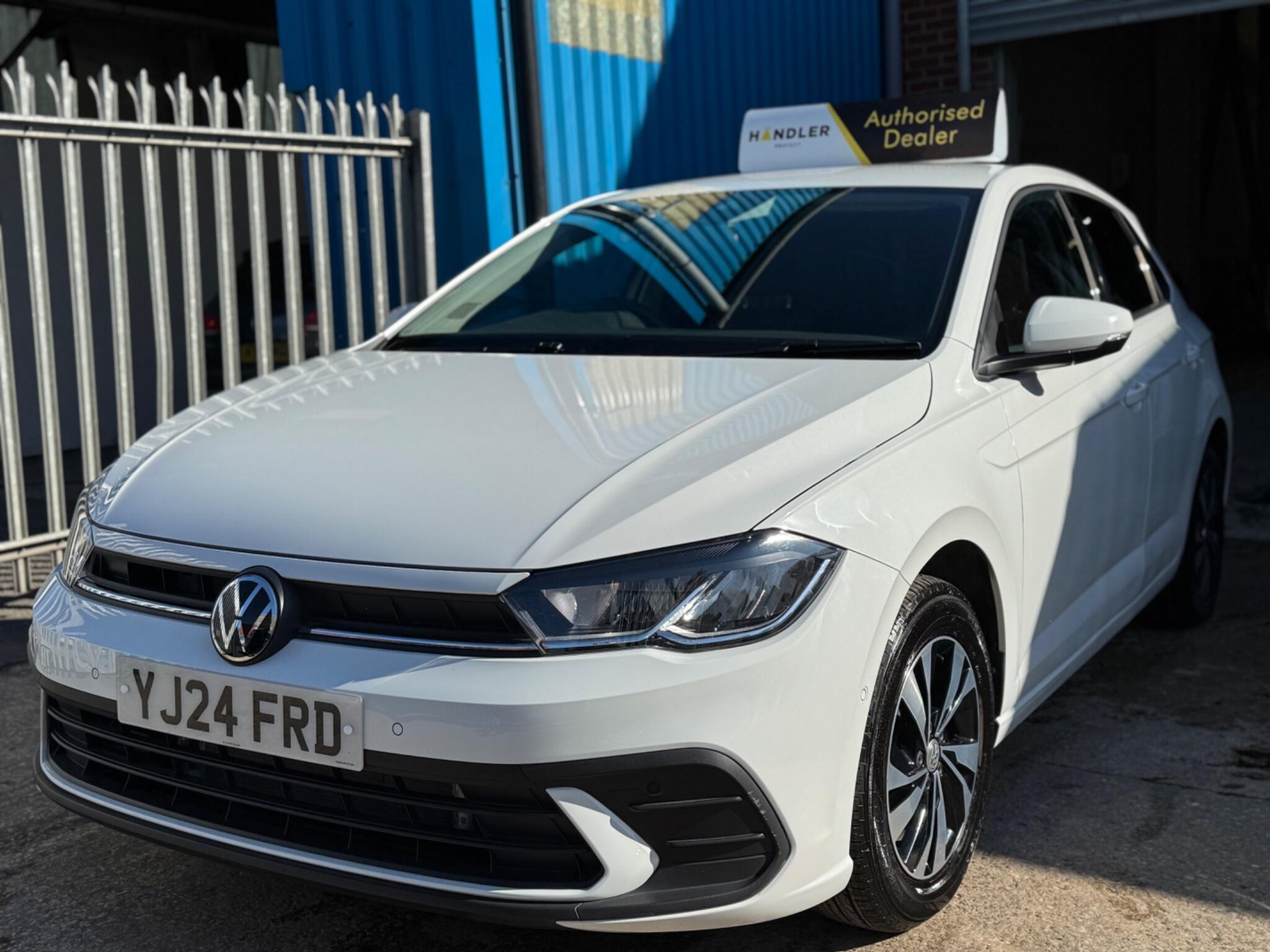 Volkswagen Polo - Image 15