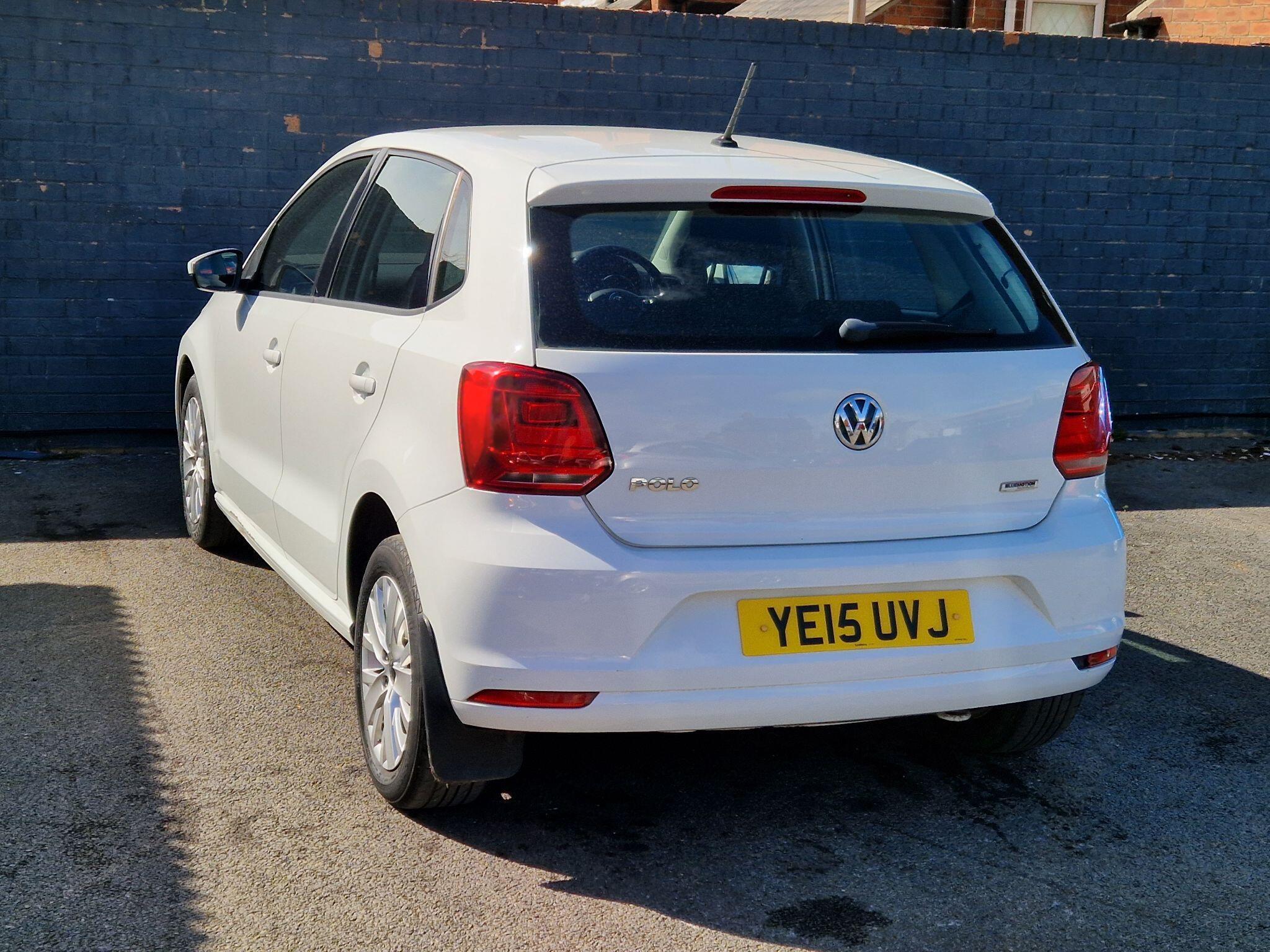 Volkswagen Polo - Image 8