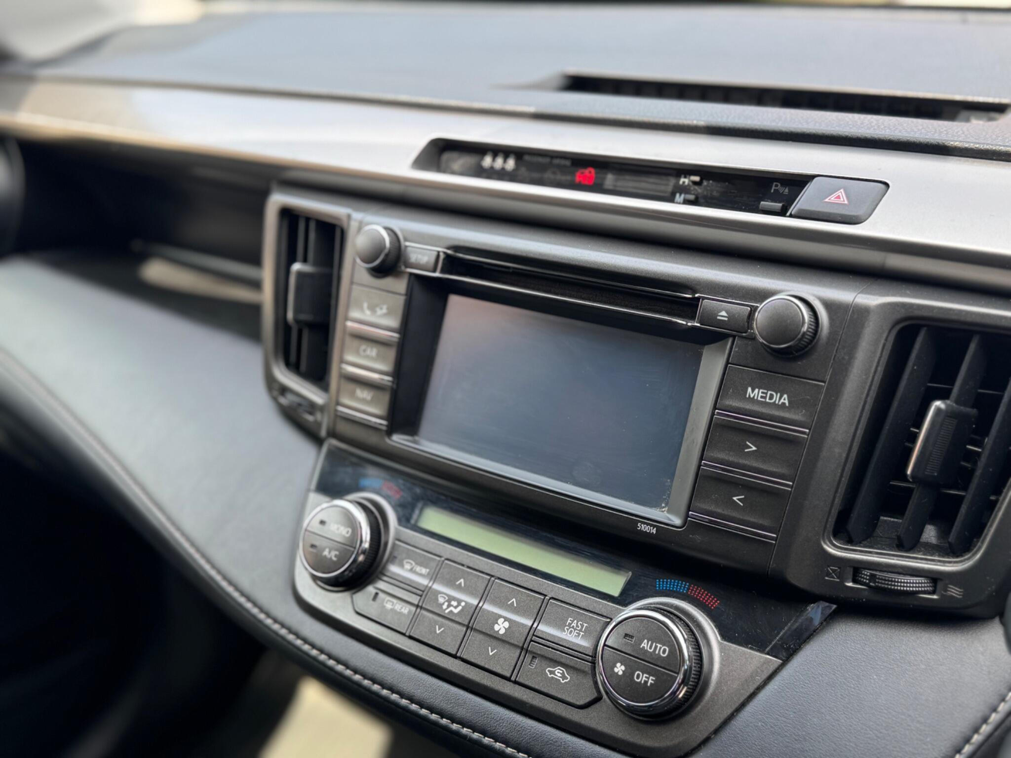 Toyota RAV4 - Image 20
