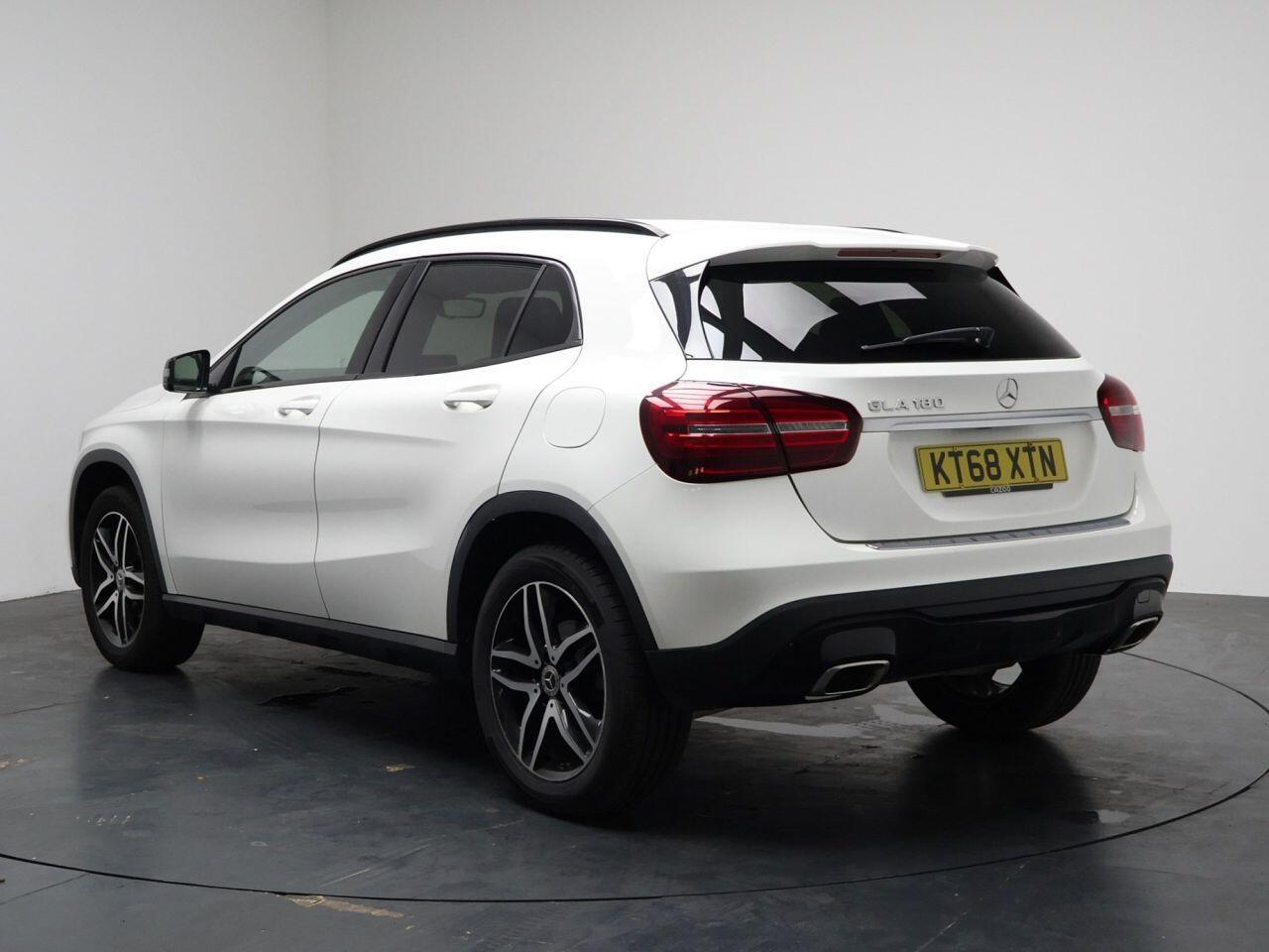 Mercedes-benz GLA - Image 9