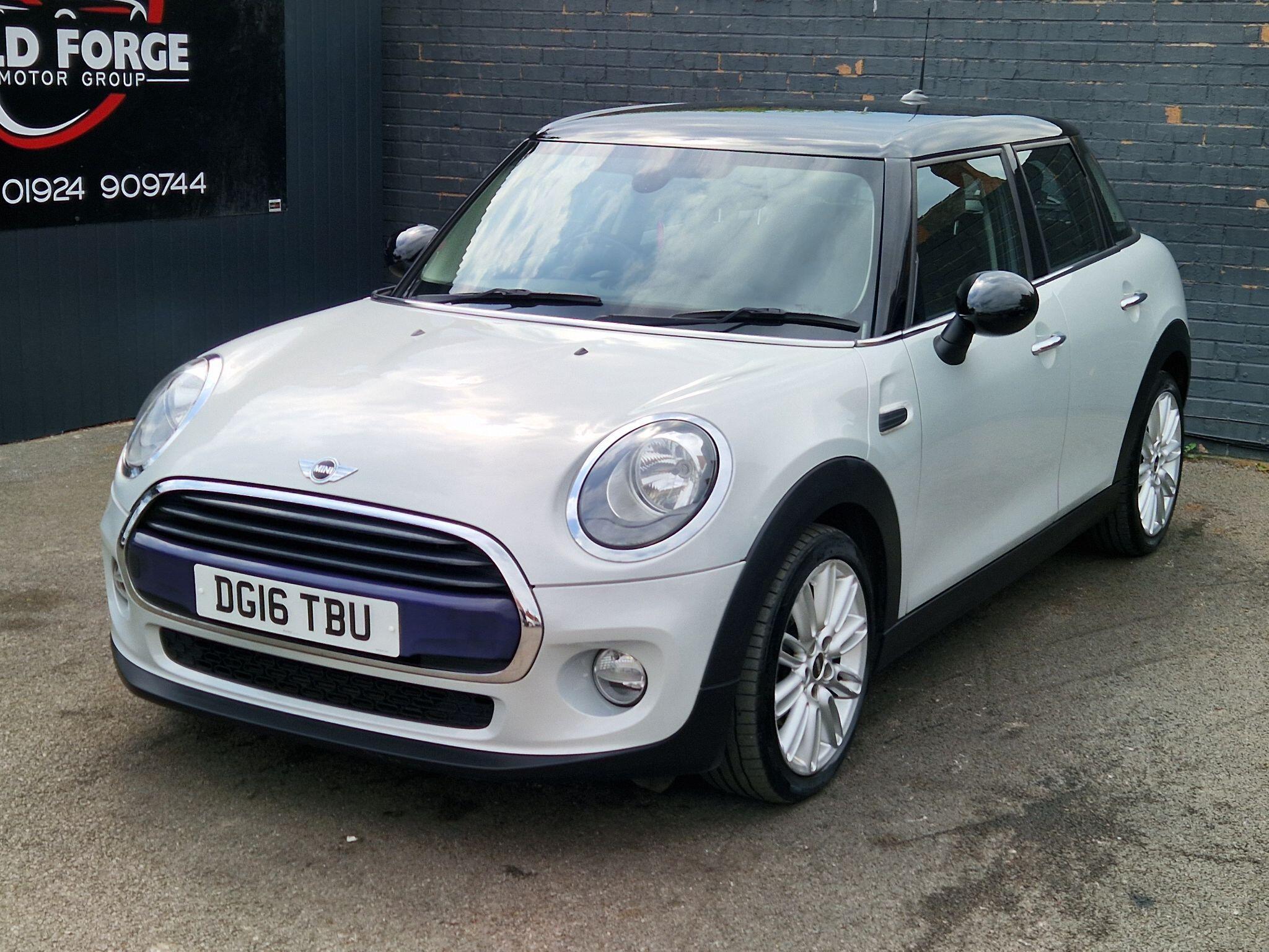MINI Hatch - Image 5