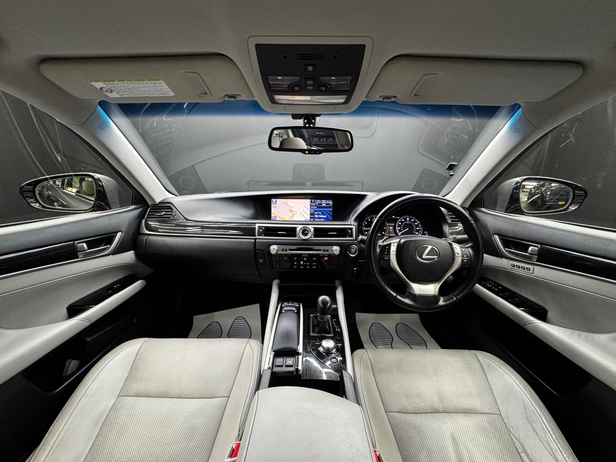 Lexus GS - Image 17