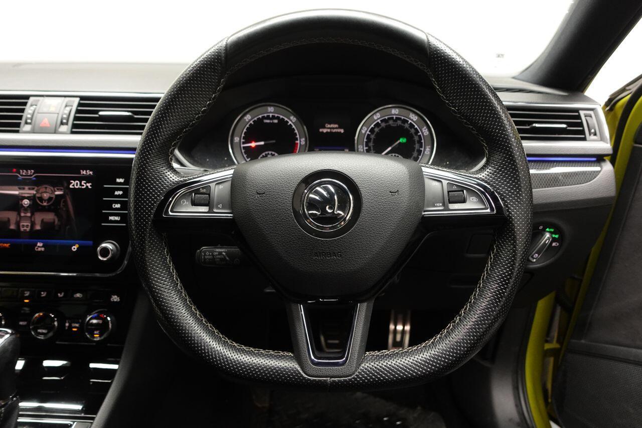 Skoda Superb - Image 40