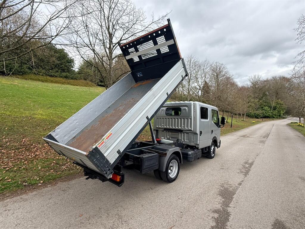 Nissan NT400 Cabstar - Image 7