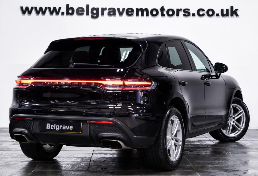Porsche Macan - Image 41
