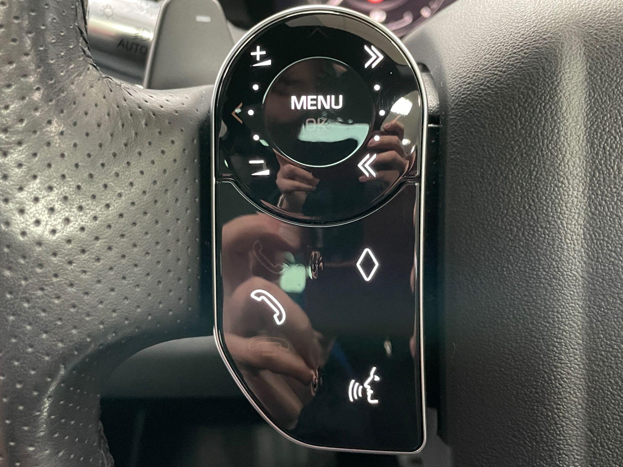 Land Rover Range Rover Evoque - Image 37