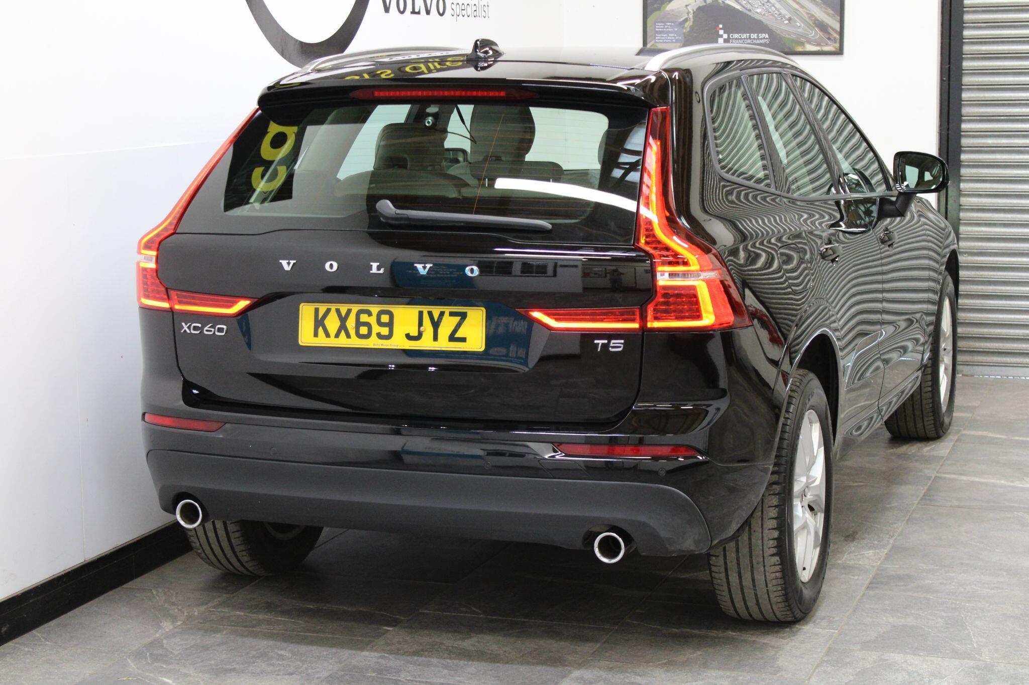 Volvo XC60 - Image 13