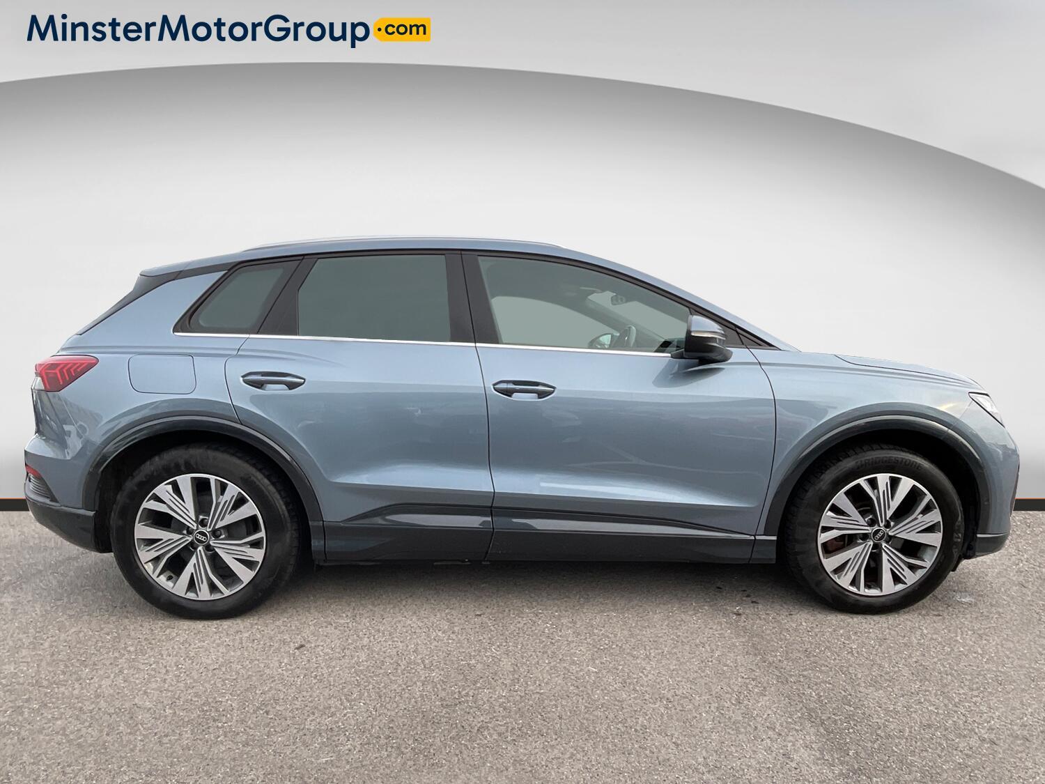 Audi Q4 E-Tron - Image 2