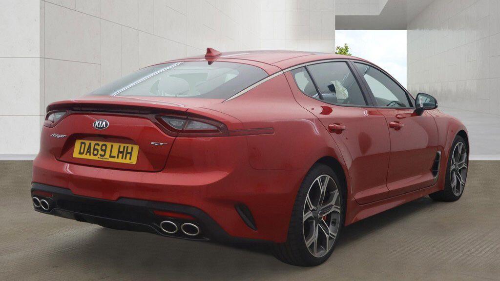 Kia Stinger - Image 6
