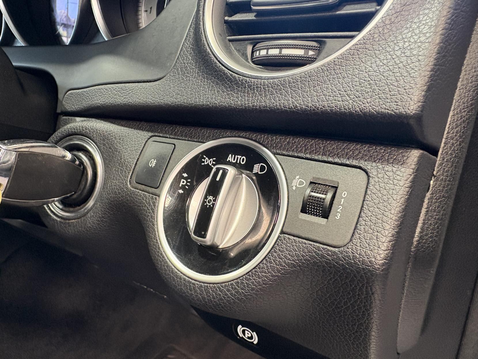Mercedes C Class - Image 18