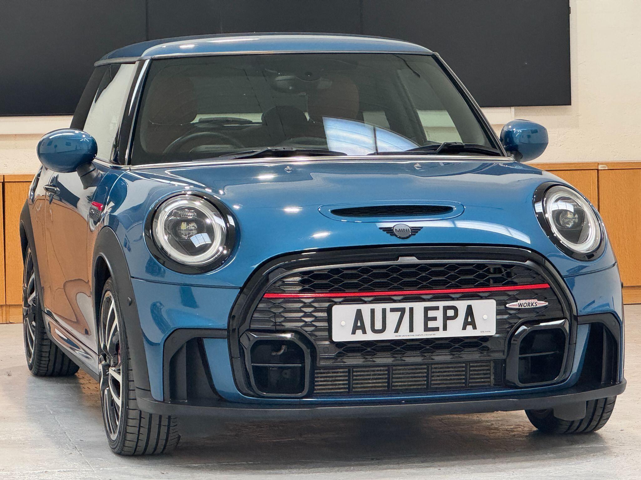 MINI Hatch - Image 6