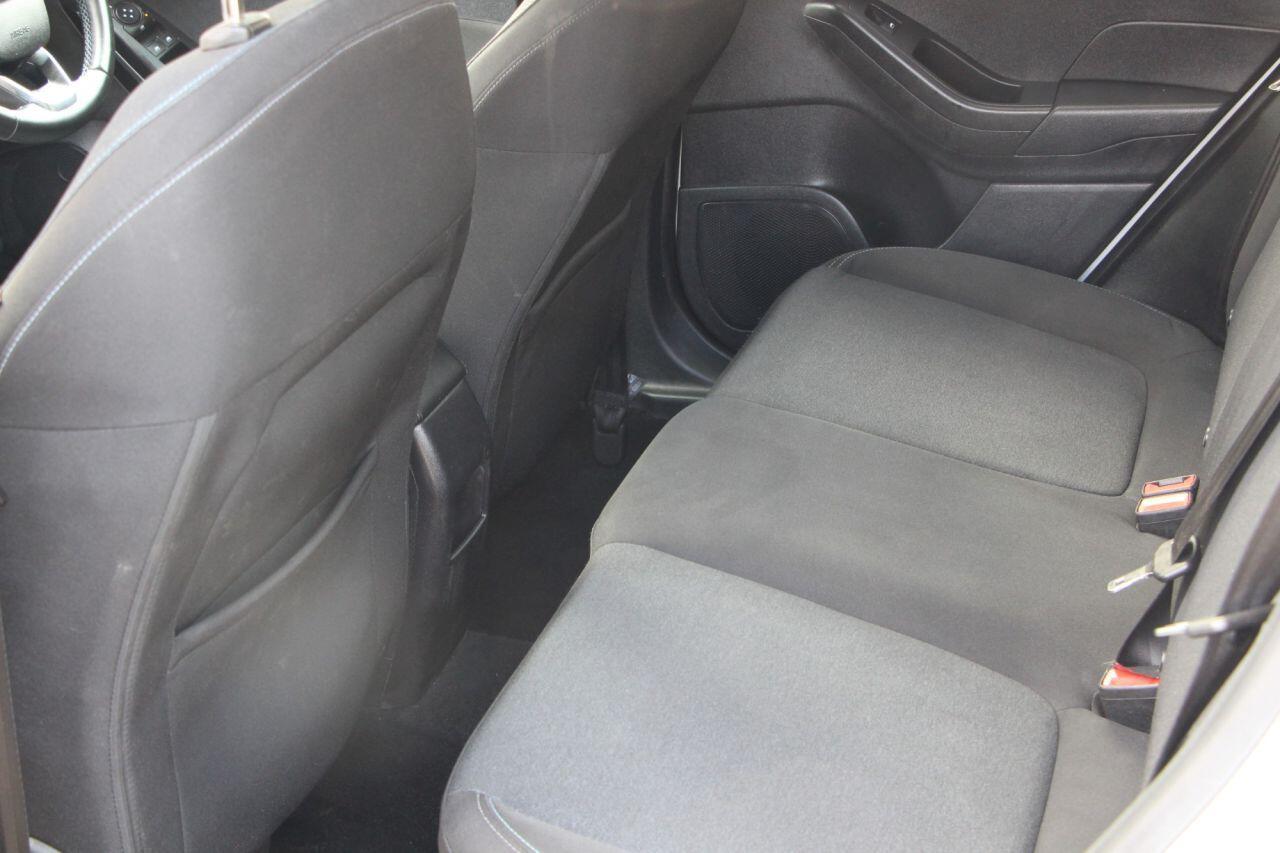 Ford Fiesta - Image 19