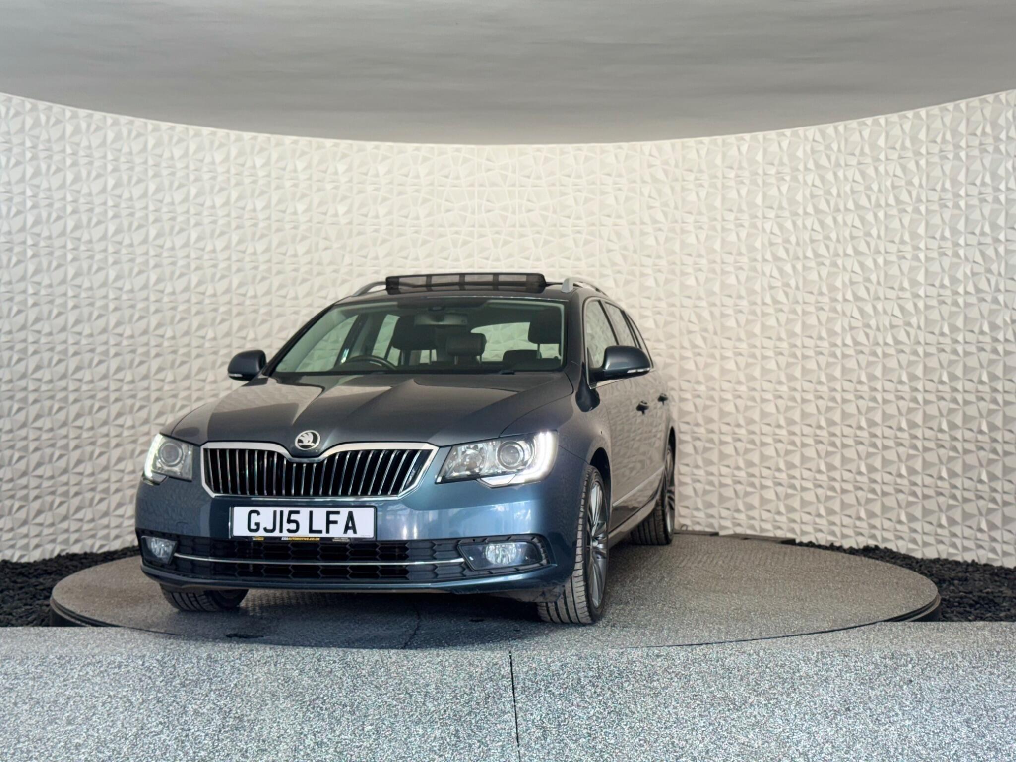 Skoda Superb - Image 19