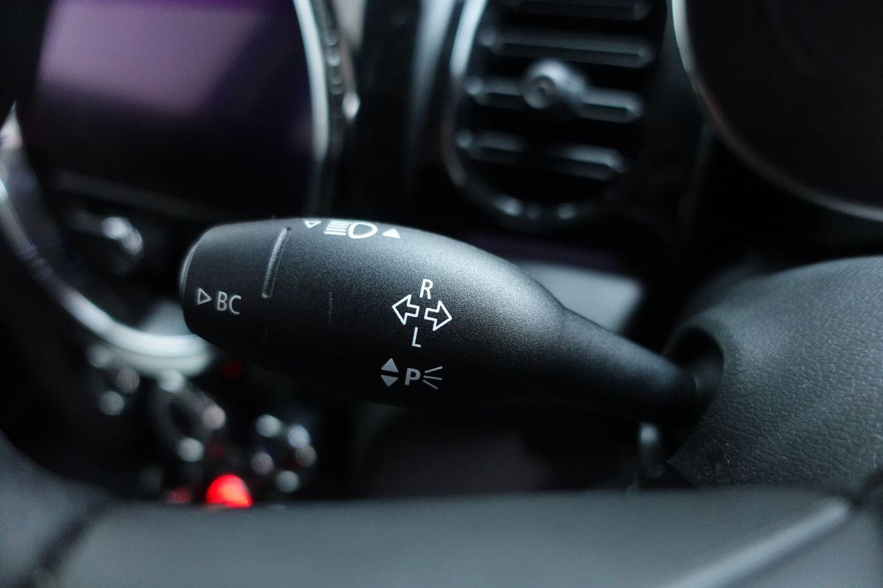 MINI Hatch - Image 5