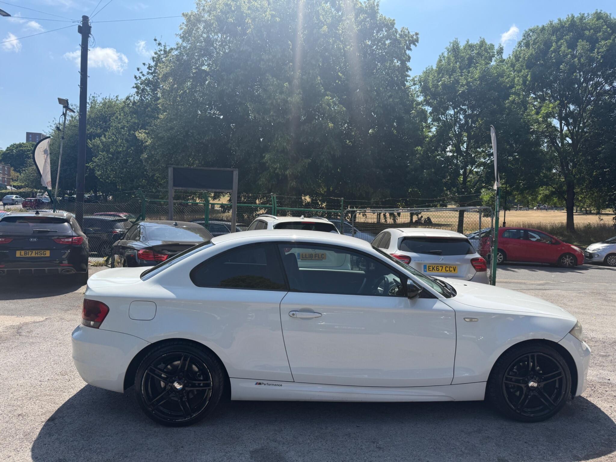 BMW 1 Series - Image 8