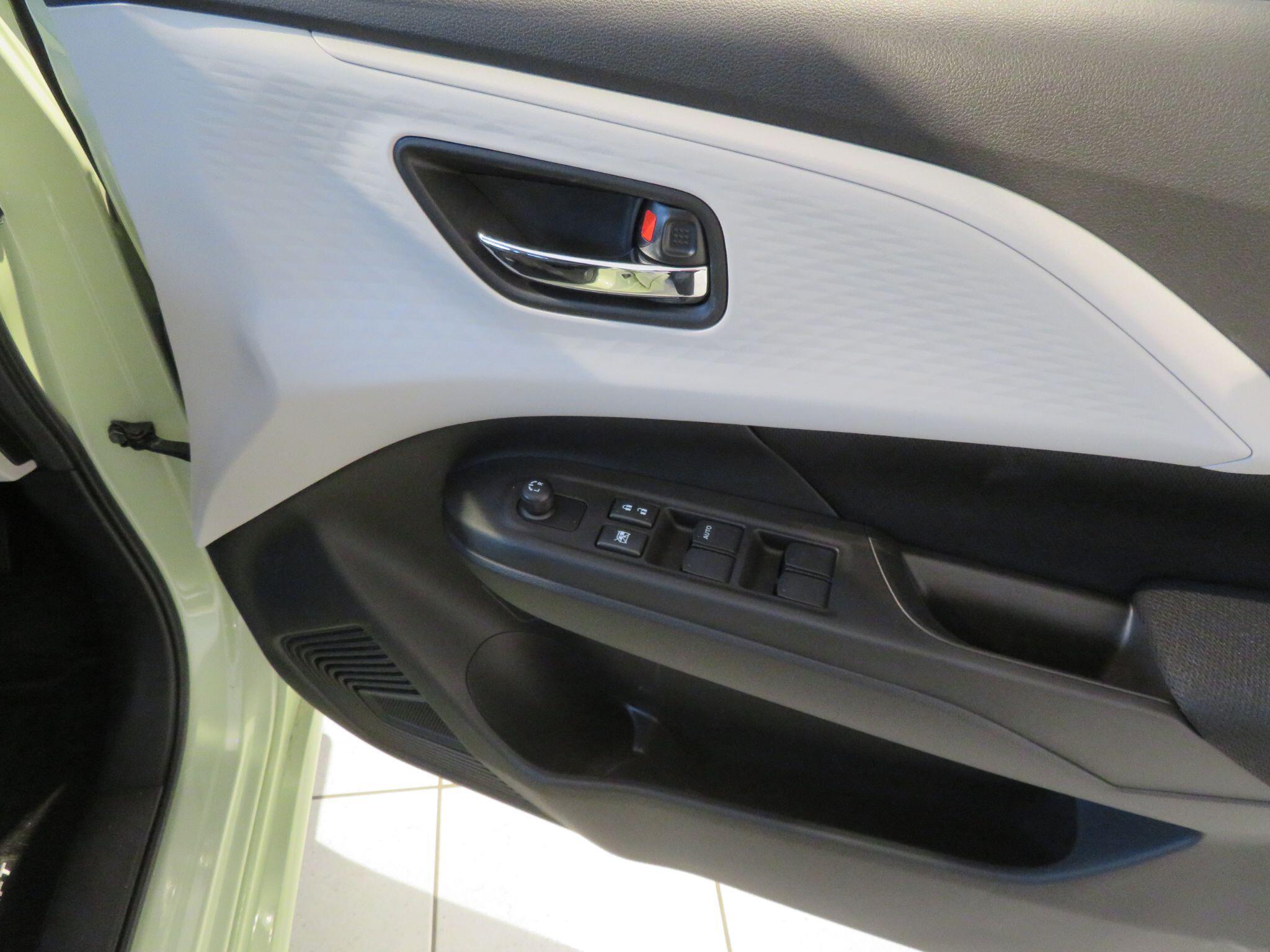 Suzuki Swift - Image 14