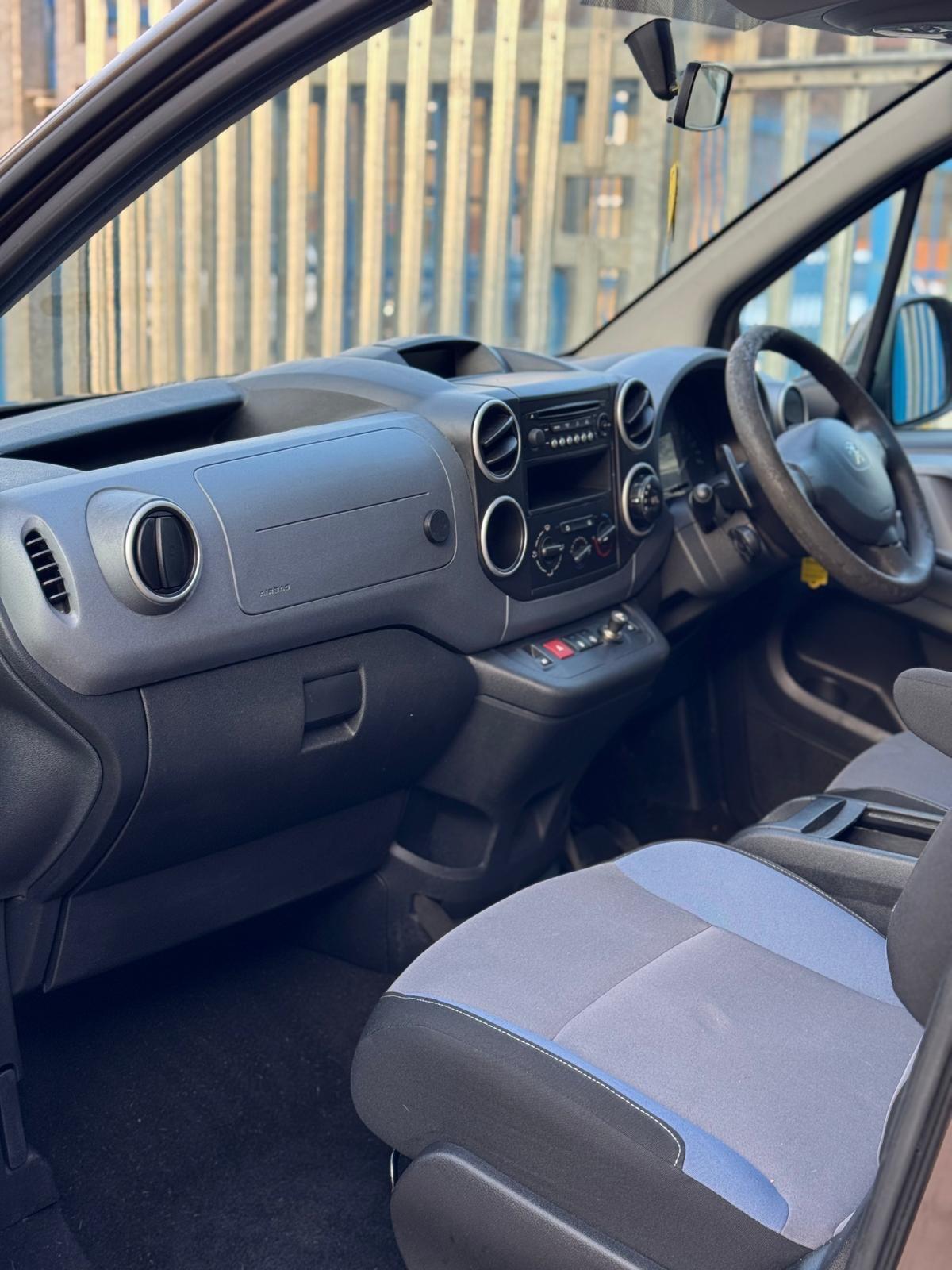 Peugeot Partner Tepee - Image 31