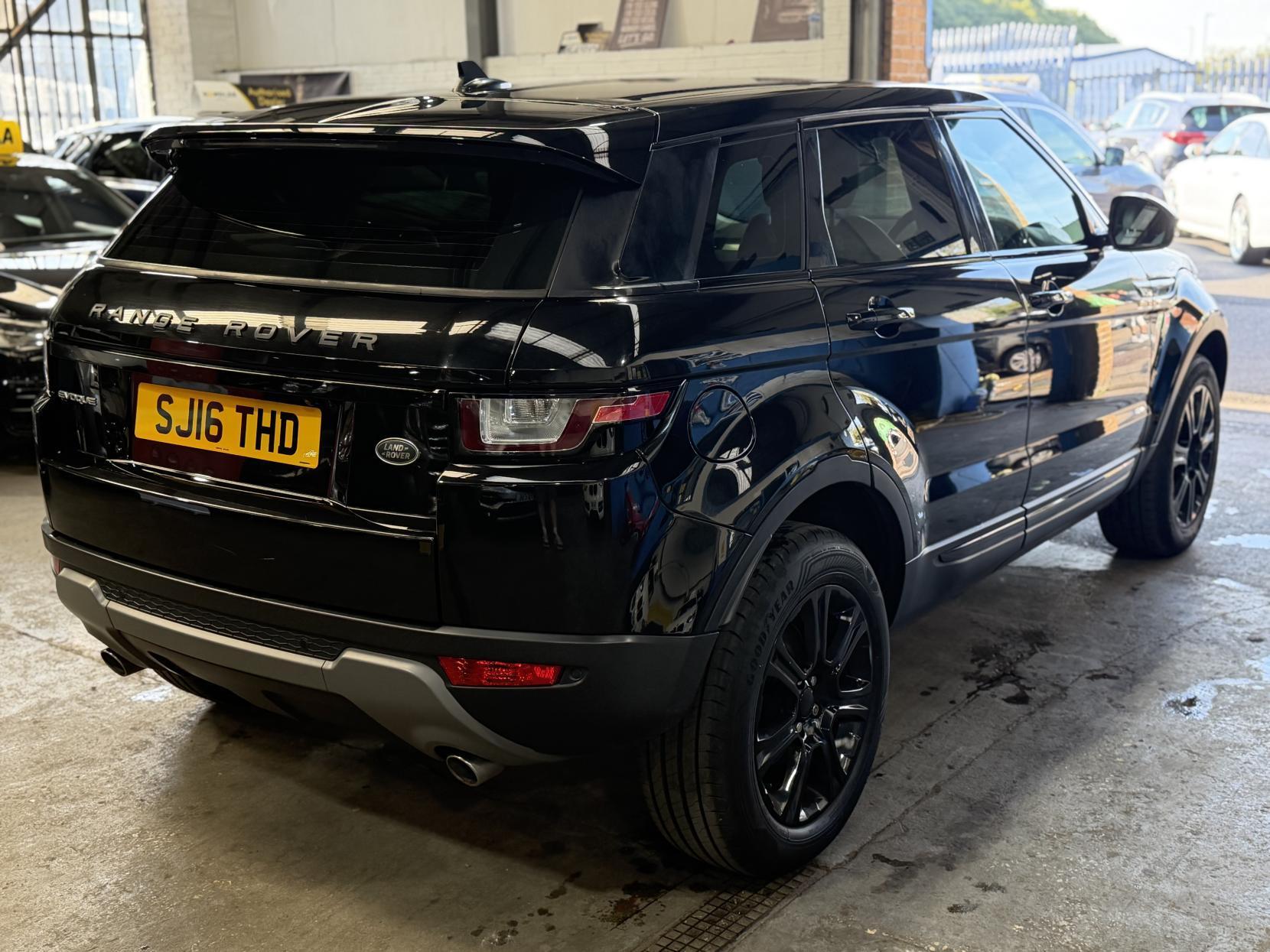 Land Rover Range Rover Evoque - Image 9
